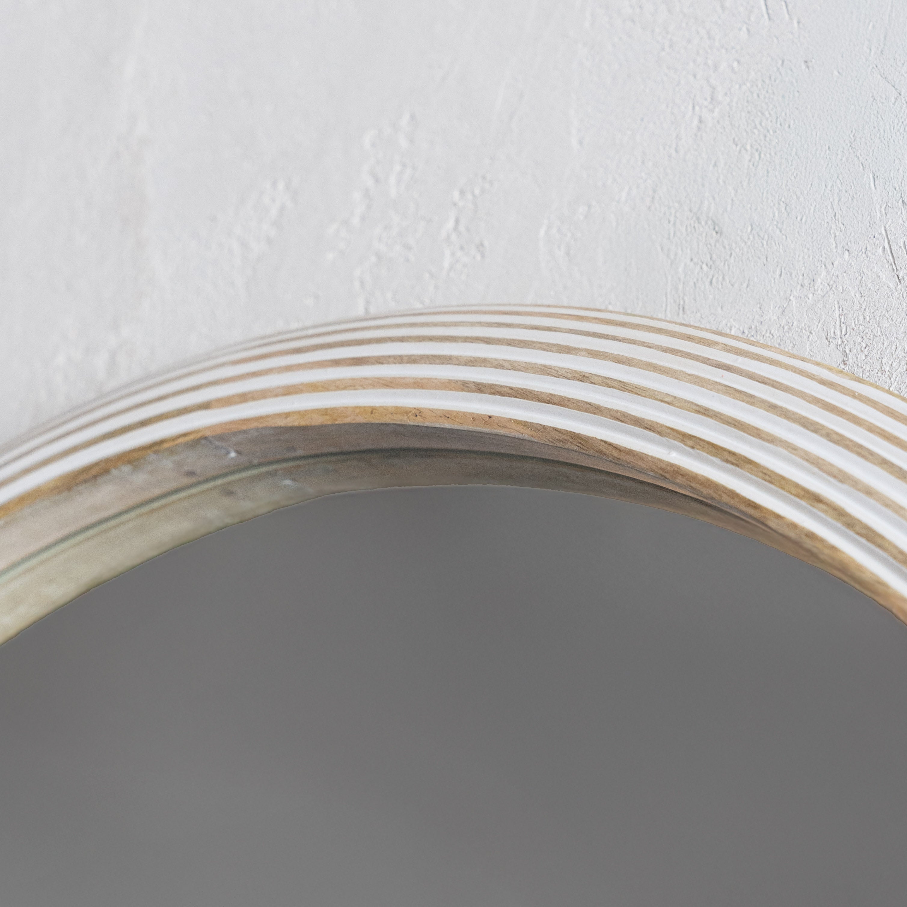 Velthisa Round White Round Wall Mirror - Mirror - WS Living Furniture Furniture Store in Dubai