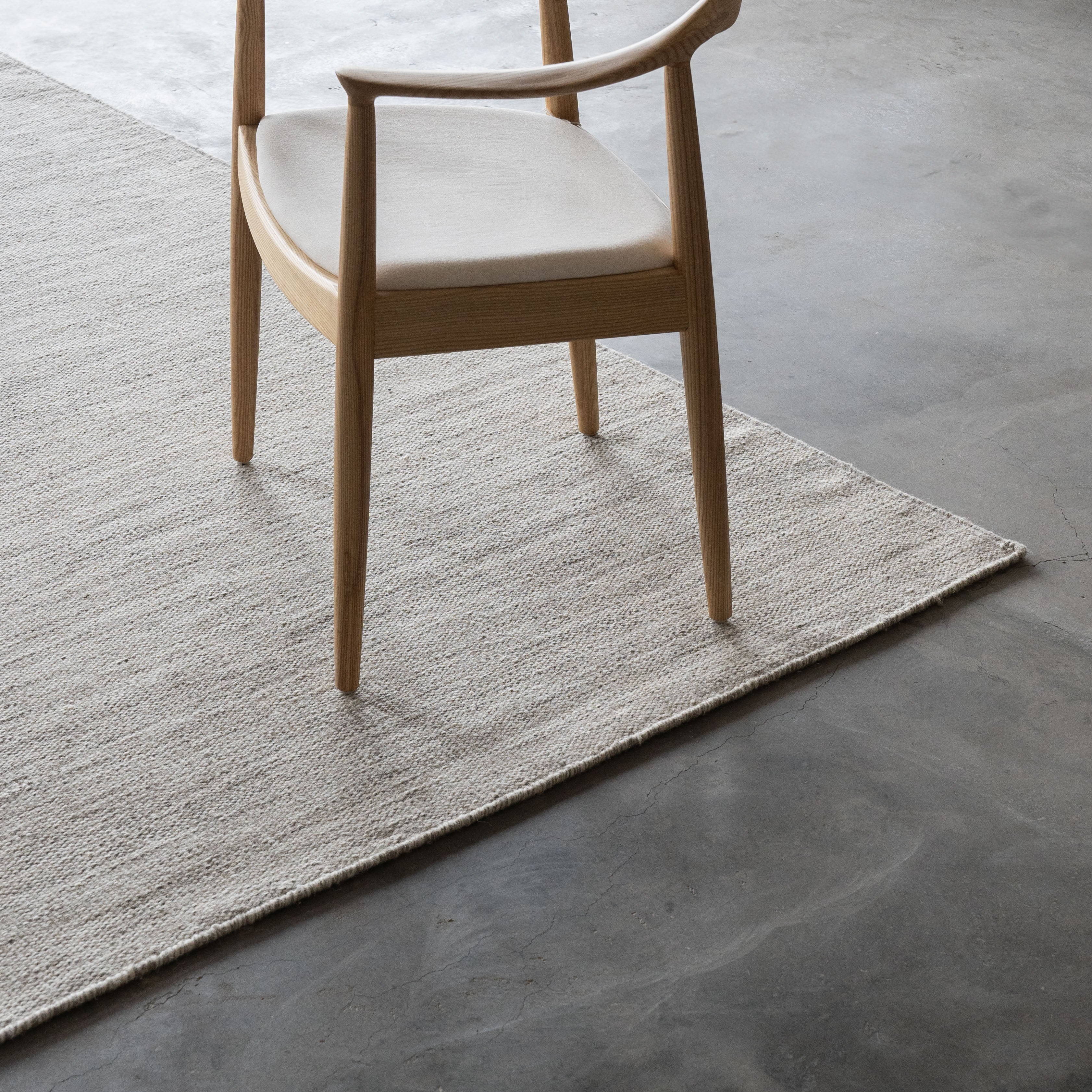 Rug 22 - White - Rug - WS Living Furniture  Furniture Store in Dubai