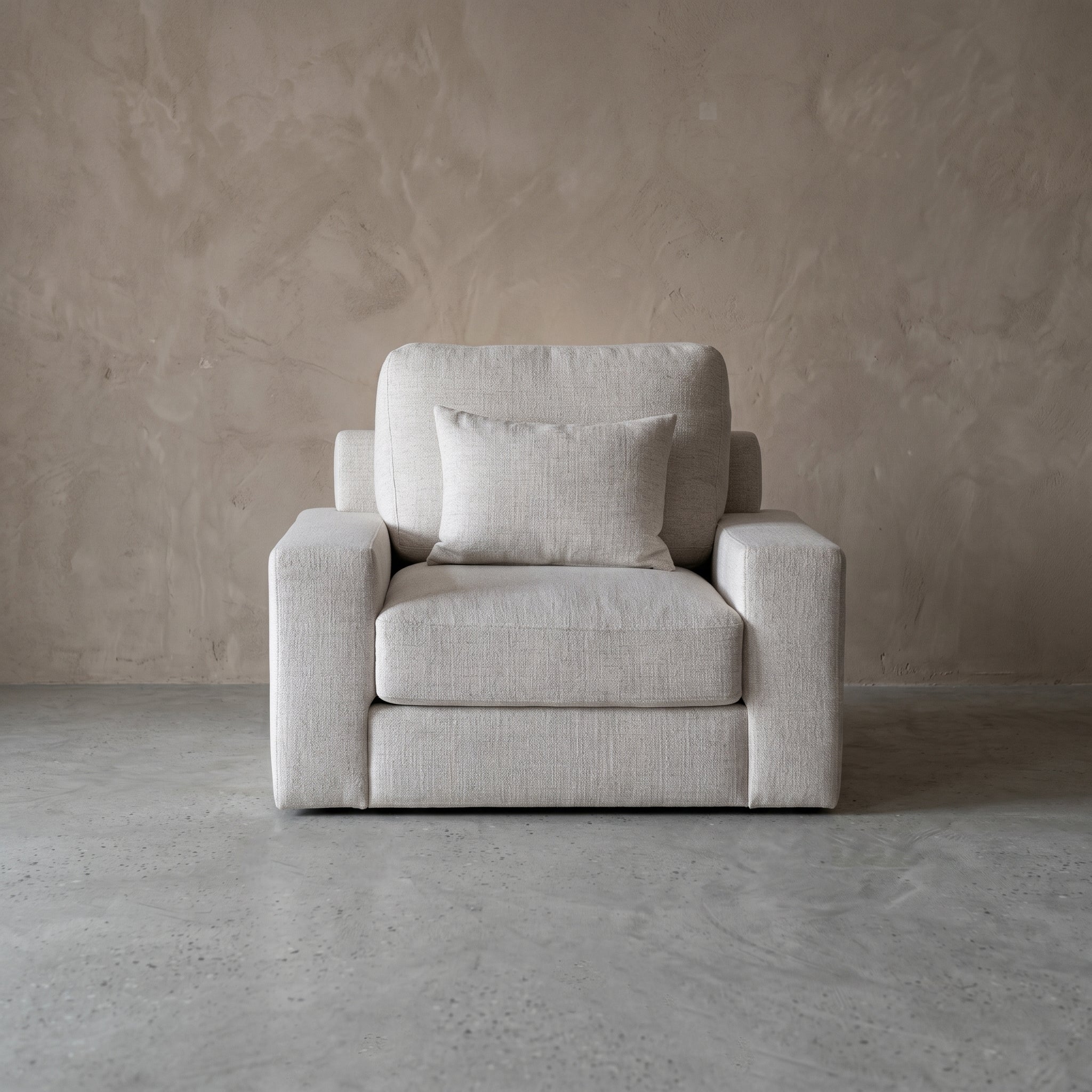 Yorra White Classic Style One Seater Sofa