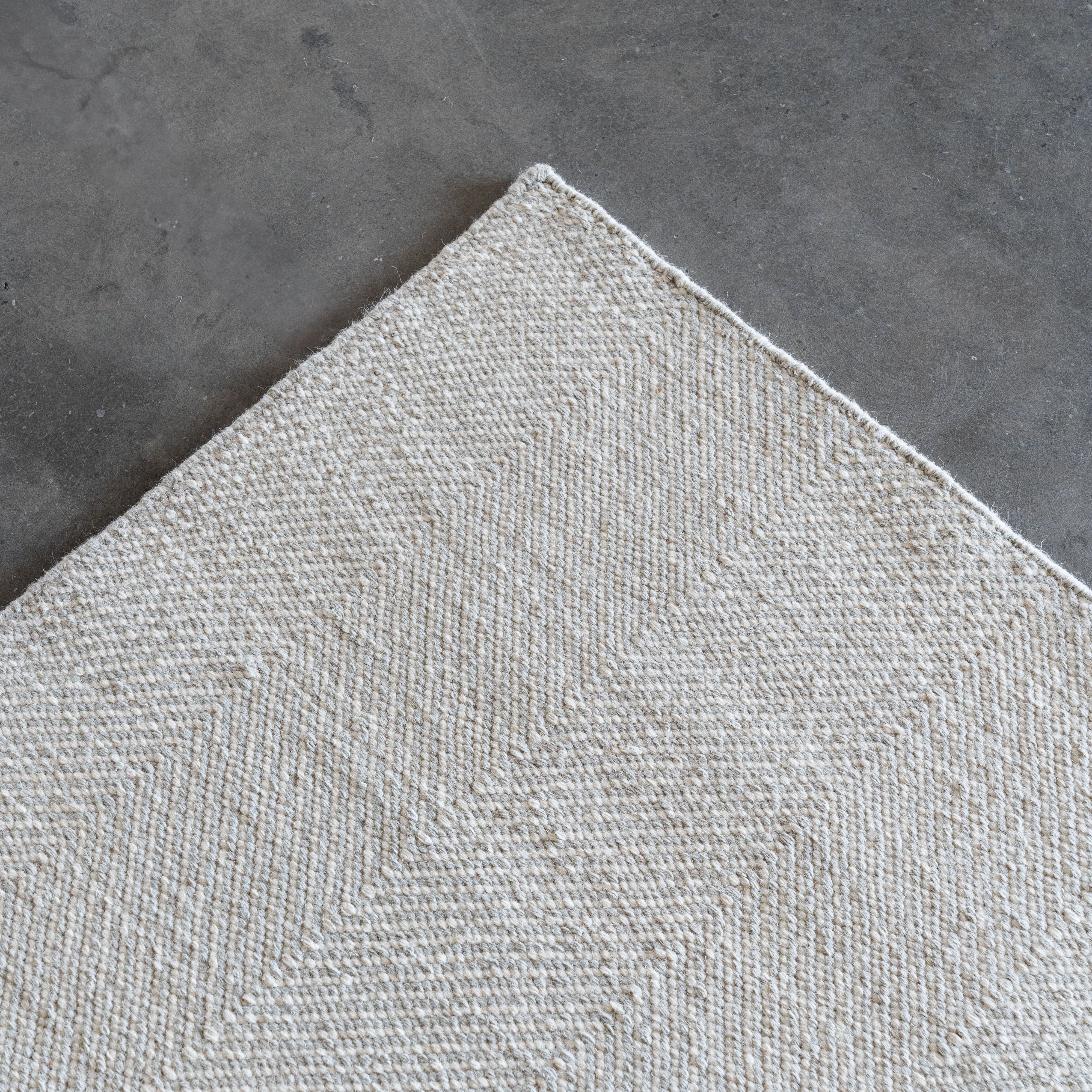 Zigzag Dhurry Rug - Rugs - WS Living Furniture Furniture Store in Dubai