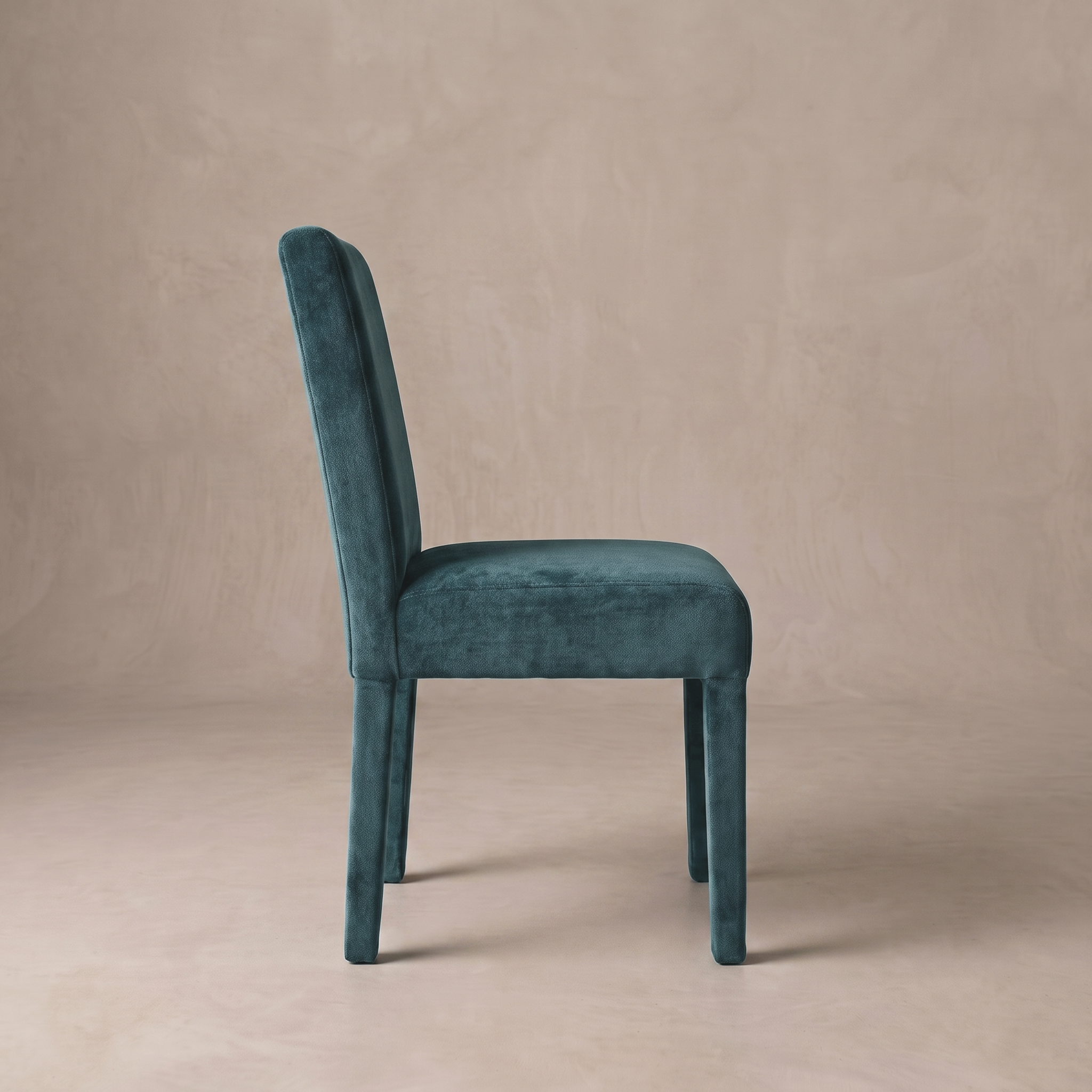 Cortina Velvet Upholstered Dining Chair