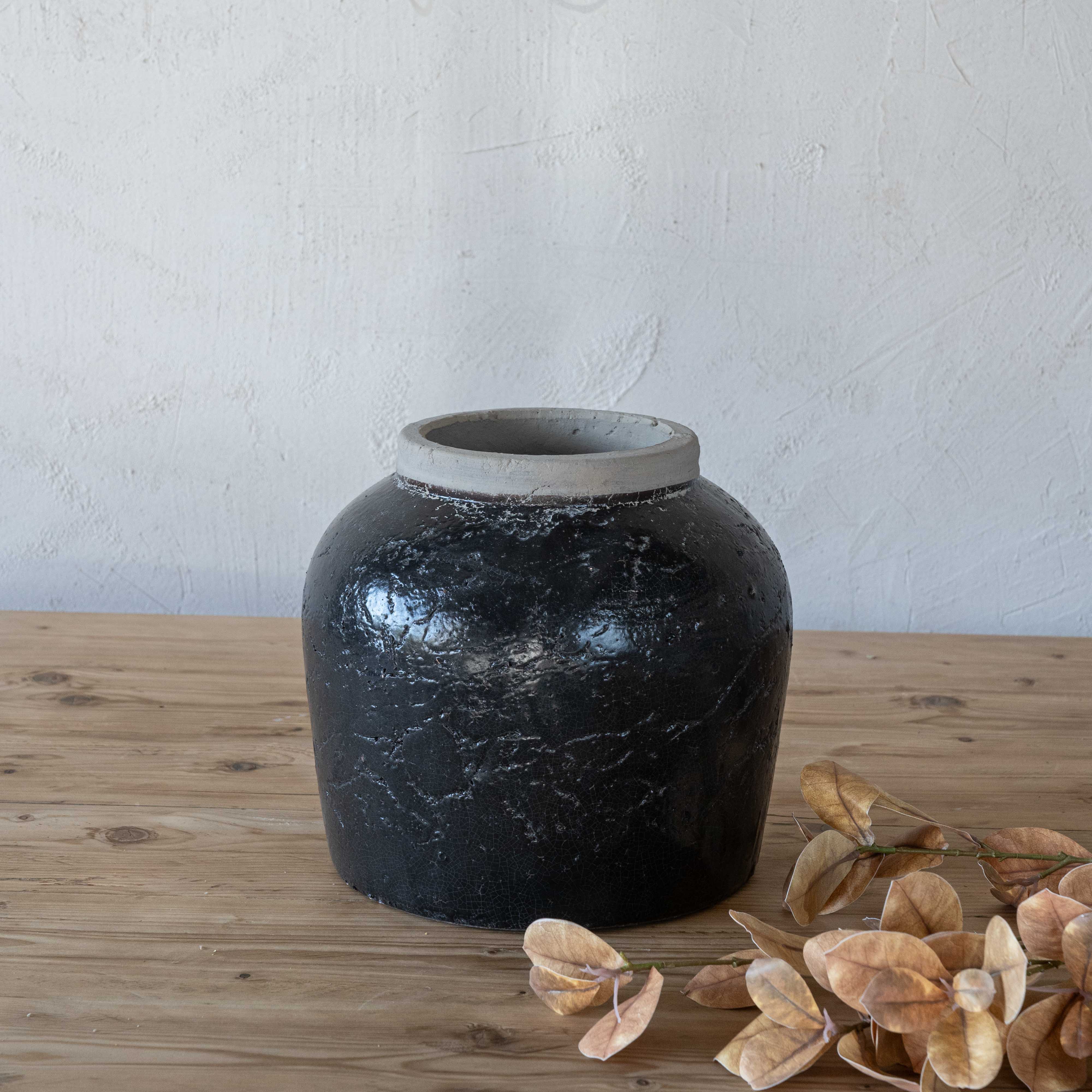 Vessel Decorative Black Ceramic Vase | Flower Pot - Vase - WS Living - UAE Modern Home Furniture Stores in Dubai