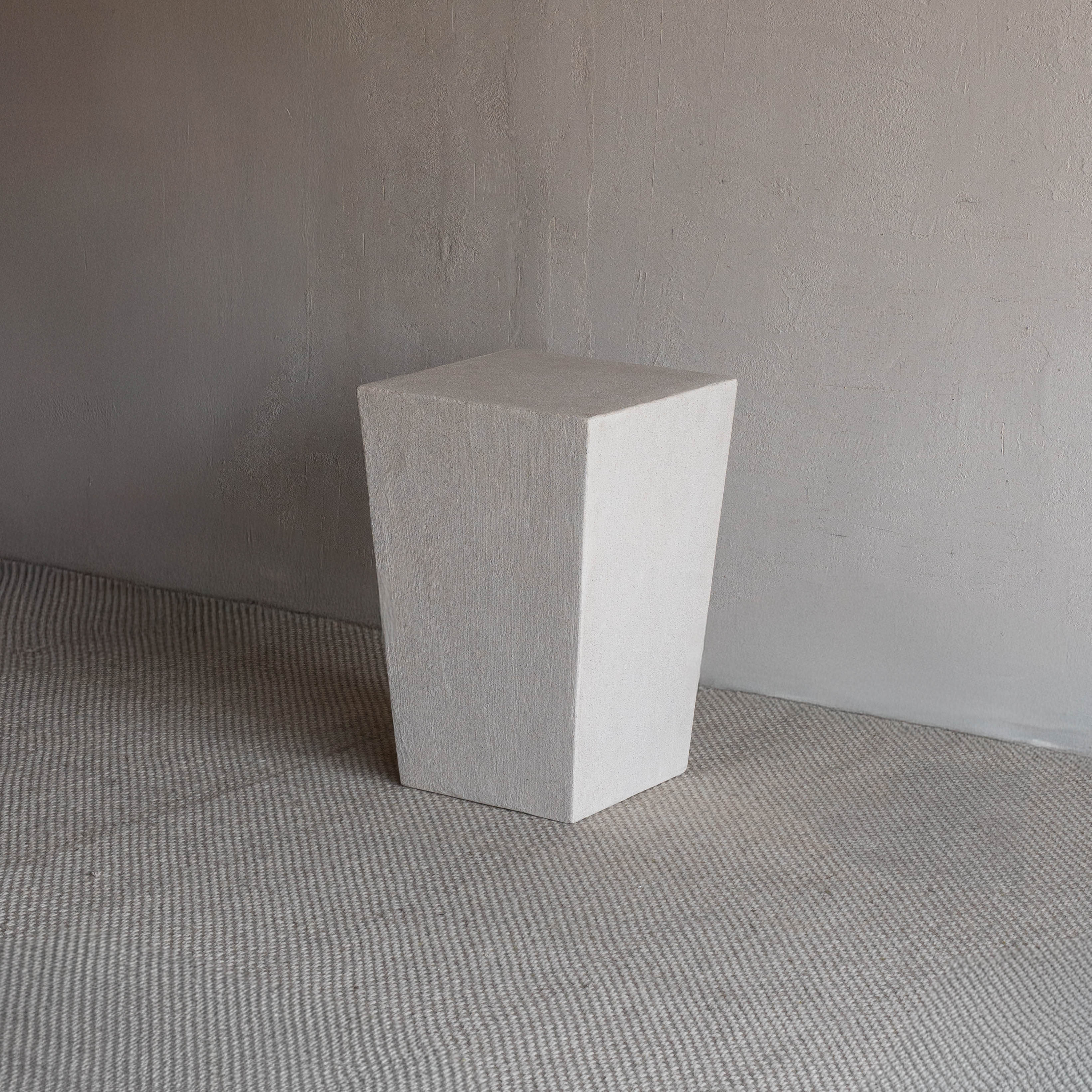 Alaska Concrete Pedestal & Side Table