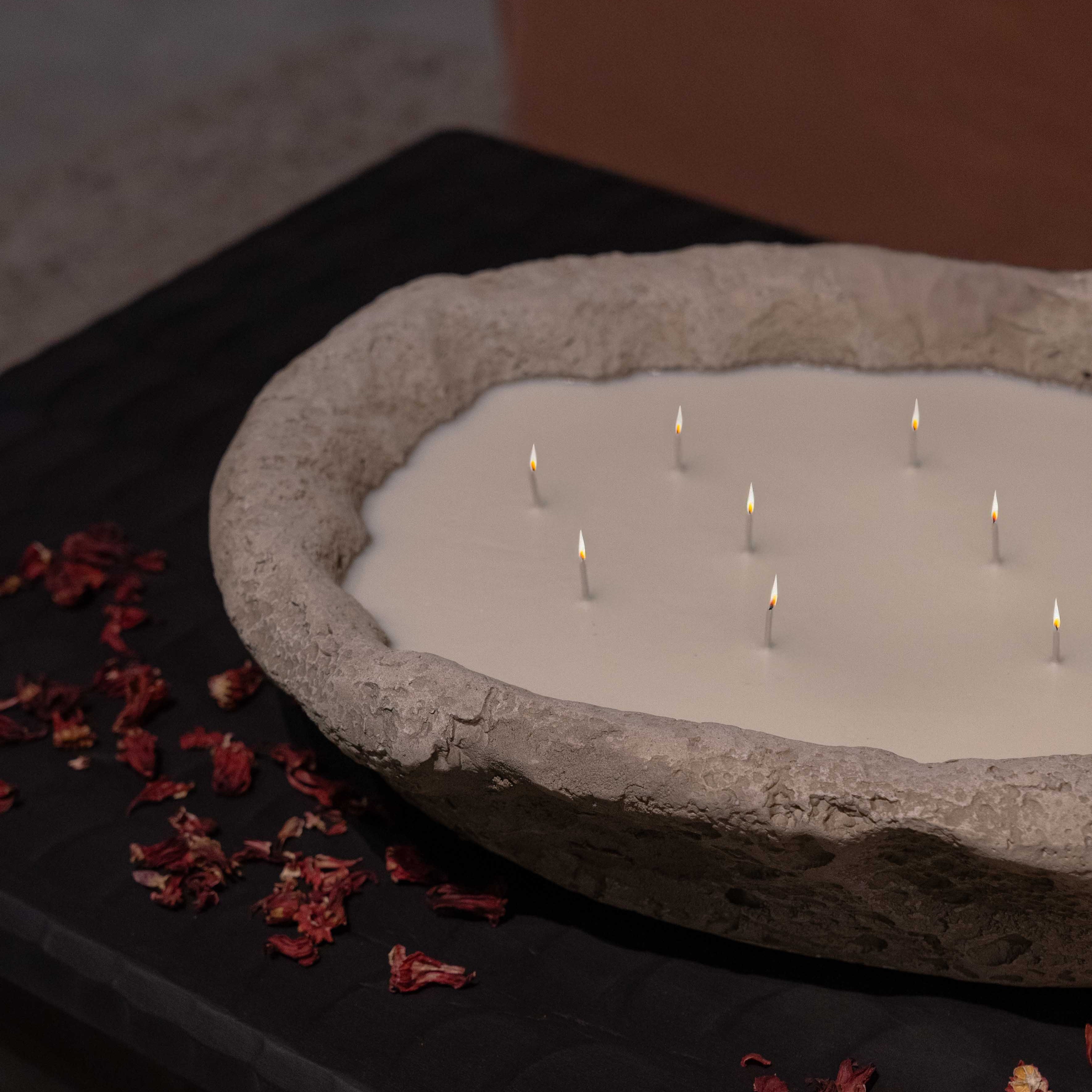 Aura Lime Stone & Soya Wax Oval Loaf Bowl Candle - Candle Holders - WS Living Furniture Home Furniture Stores in Dubai