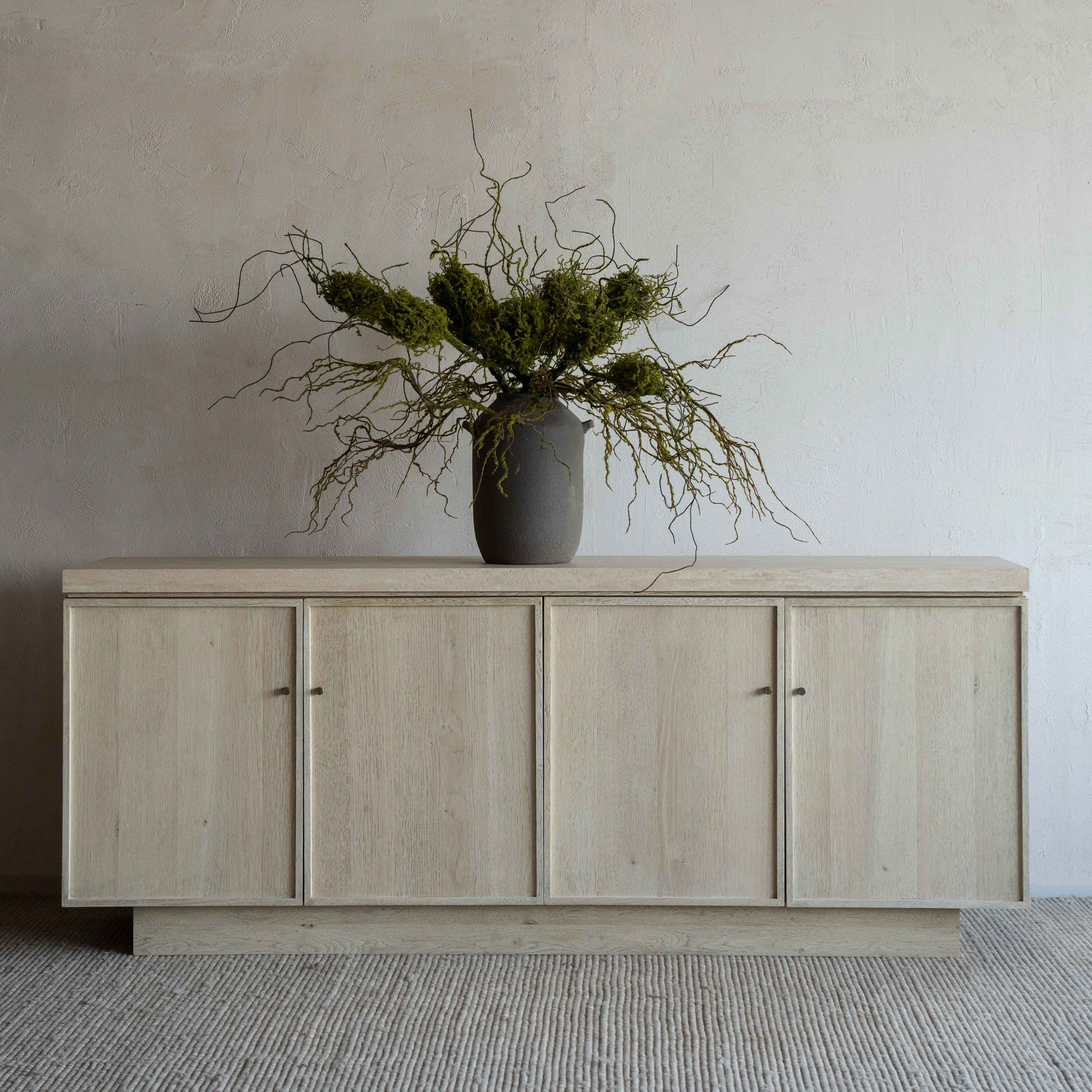 خزانة جانبية عصرية من الخشب الصلب من جيسا | خزانة تخزين 