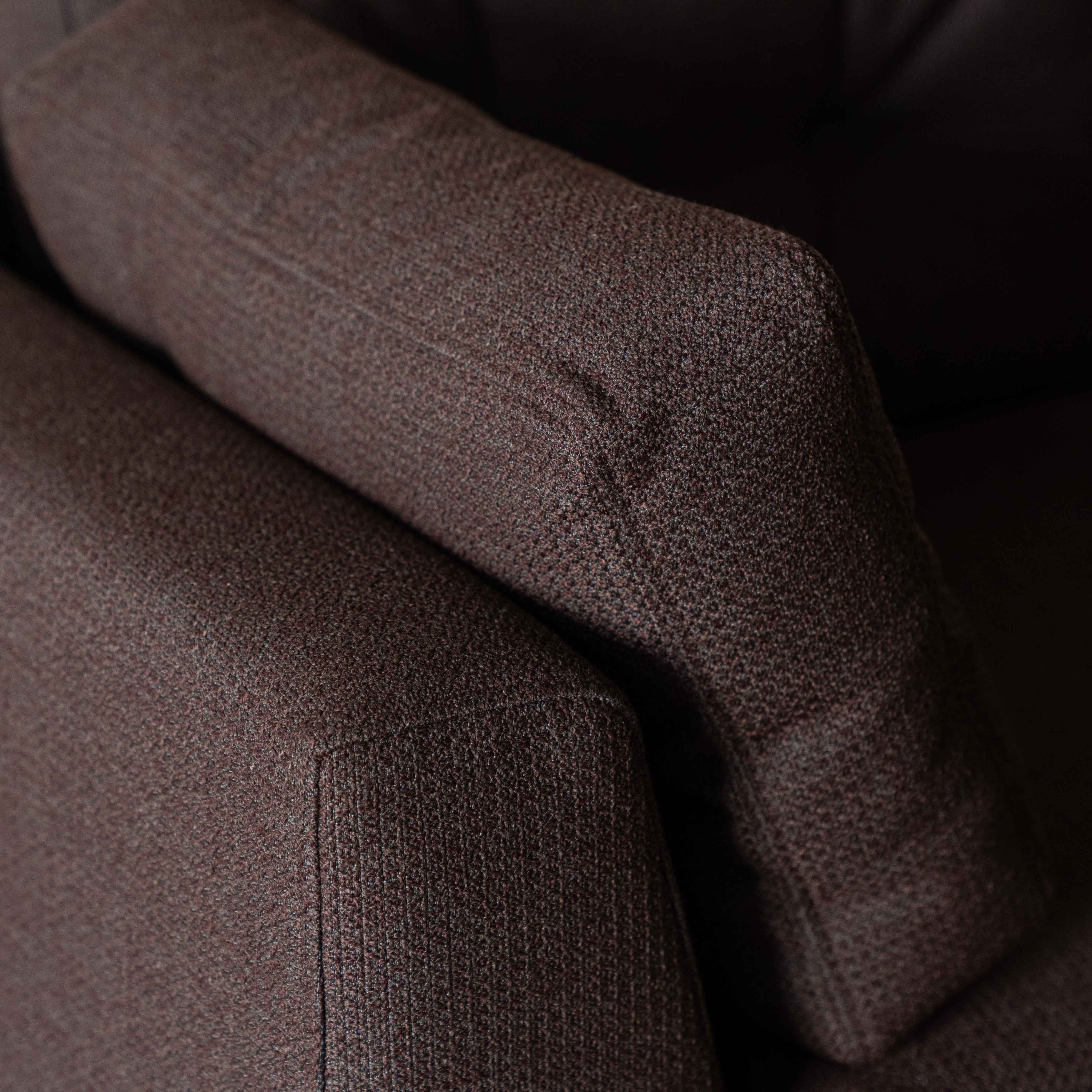 Calista Classic Sectional & Modular Sofa