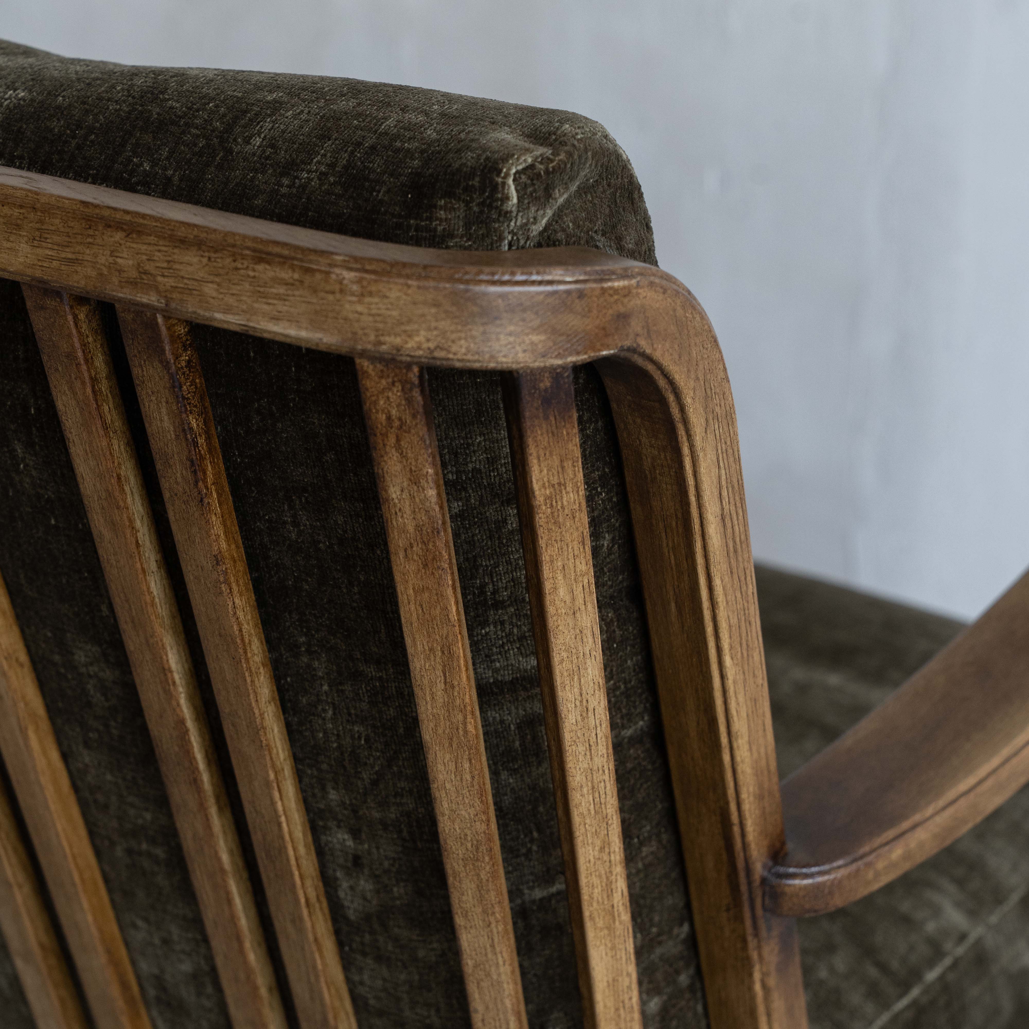 كرسي استرخاء عصري منخفض اللمسات من أركو