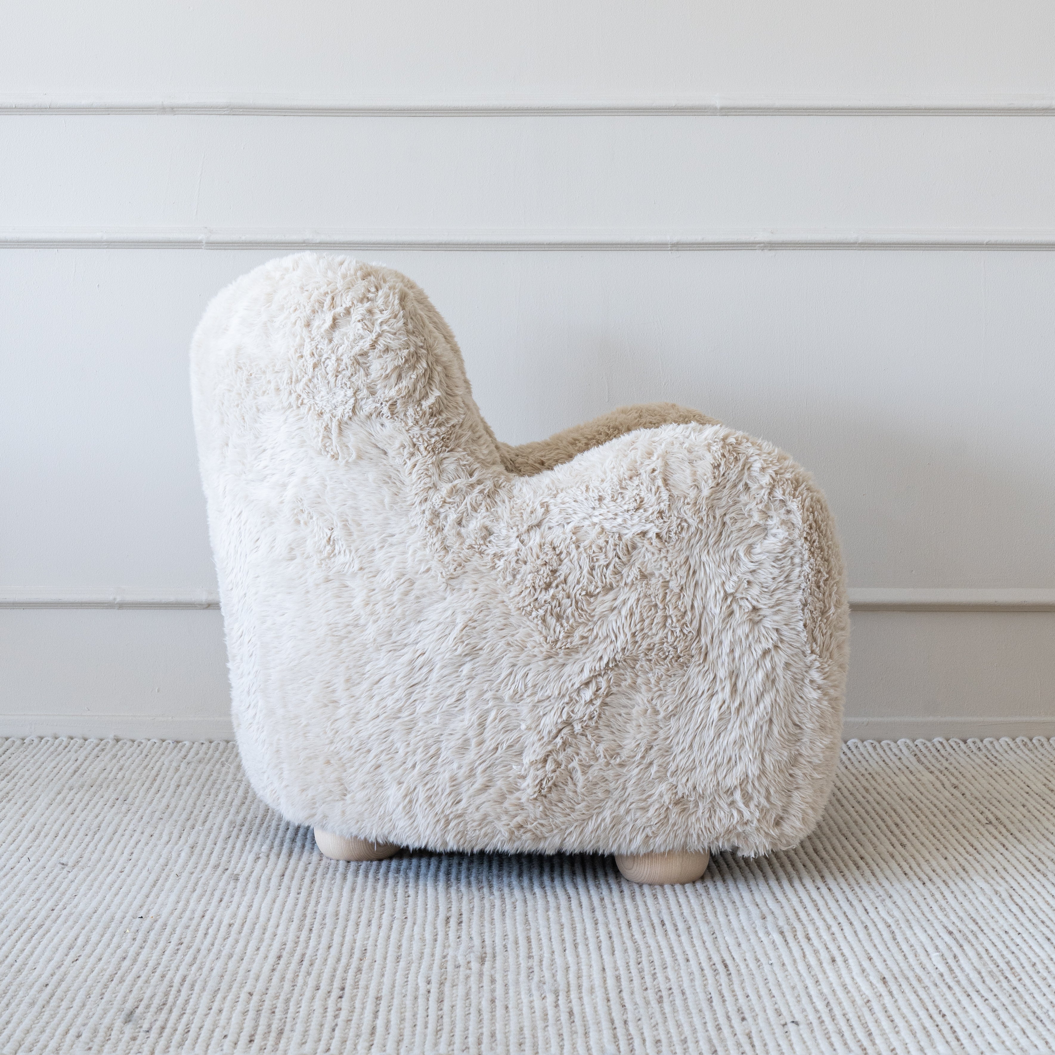 Chloe Armchair Fur Fabric - Lounge Chair - WS Living - UAE Modern Home Furniture Stores in Dubai