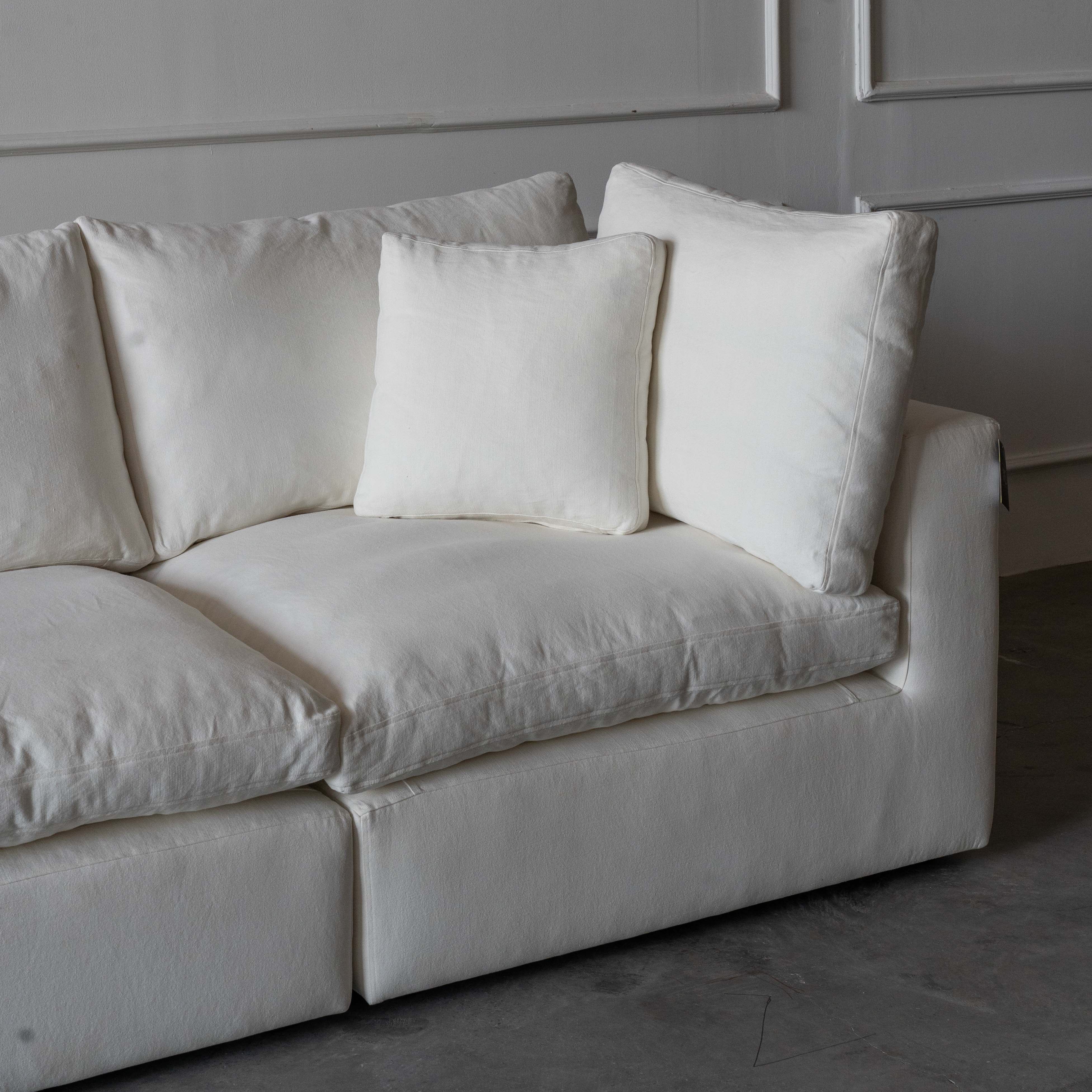 أريكة كلاود المعيارية - بيج