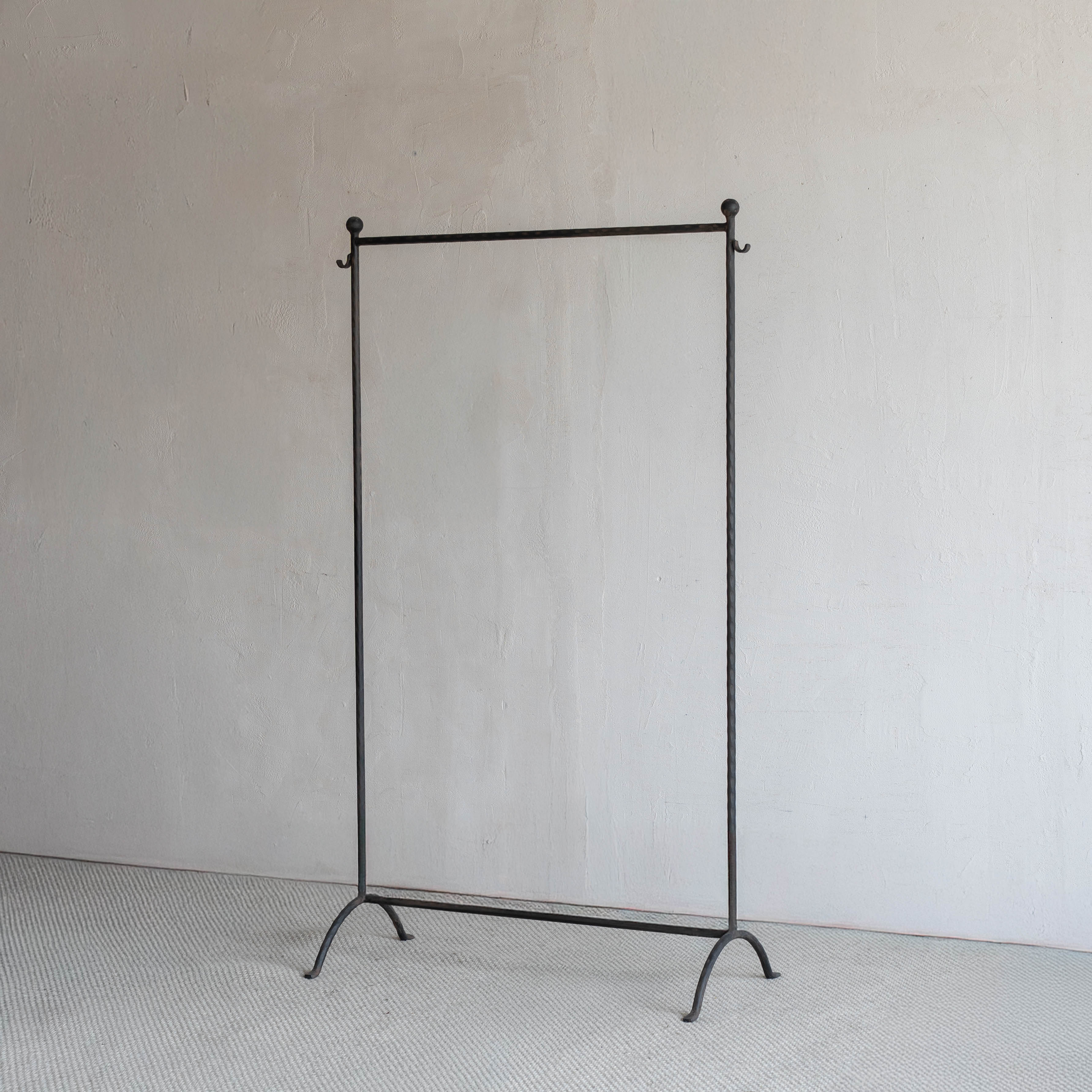 Torino Minimal Steel Floor Cloth Hanger