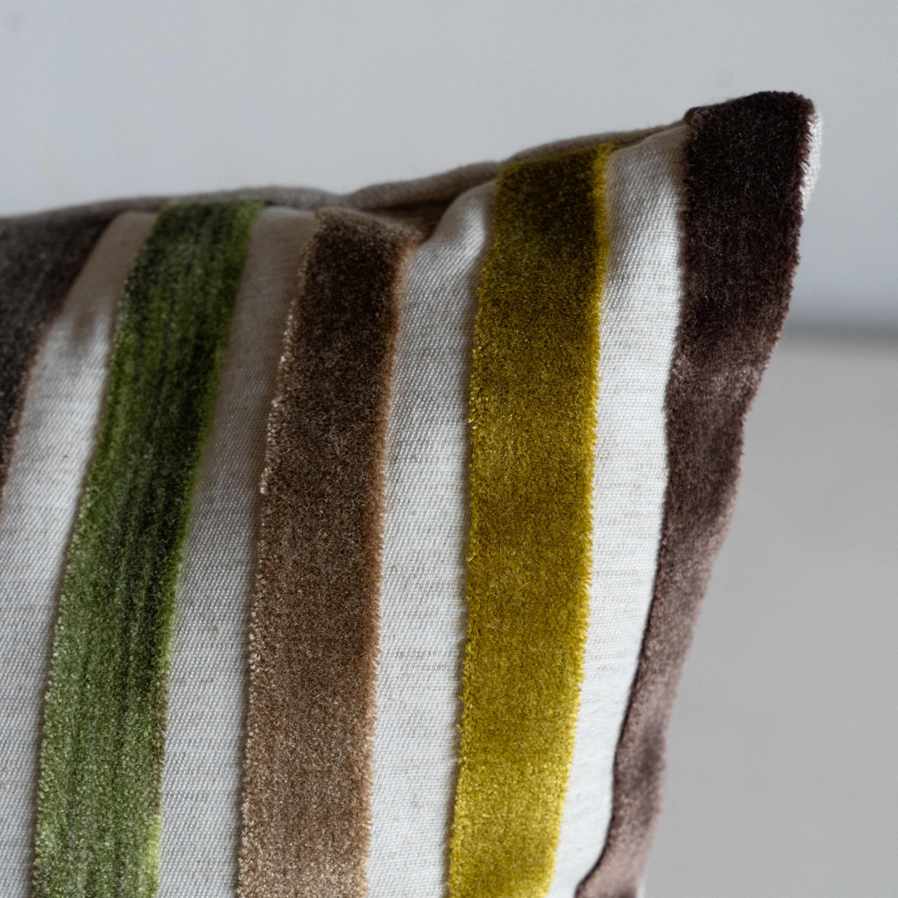 Loomline - Fernshade Modern Cushion Cover
