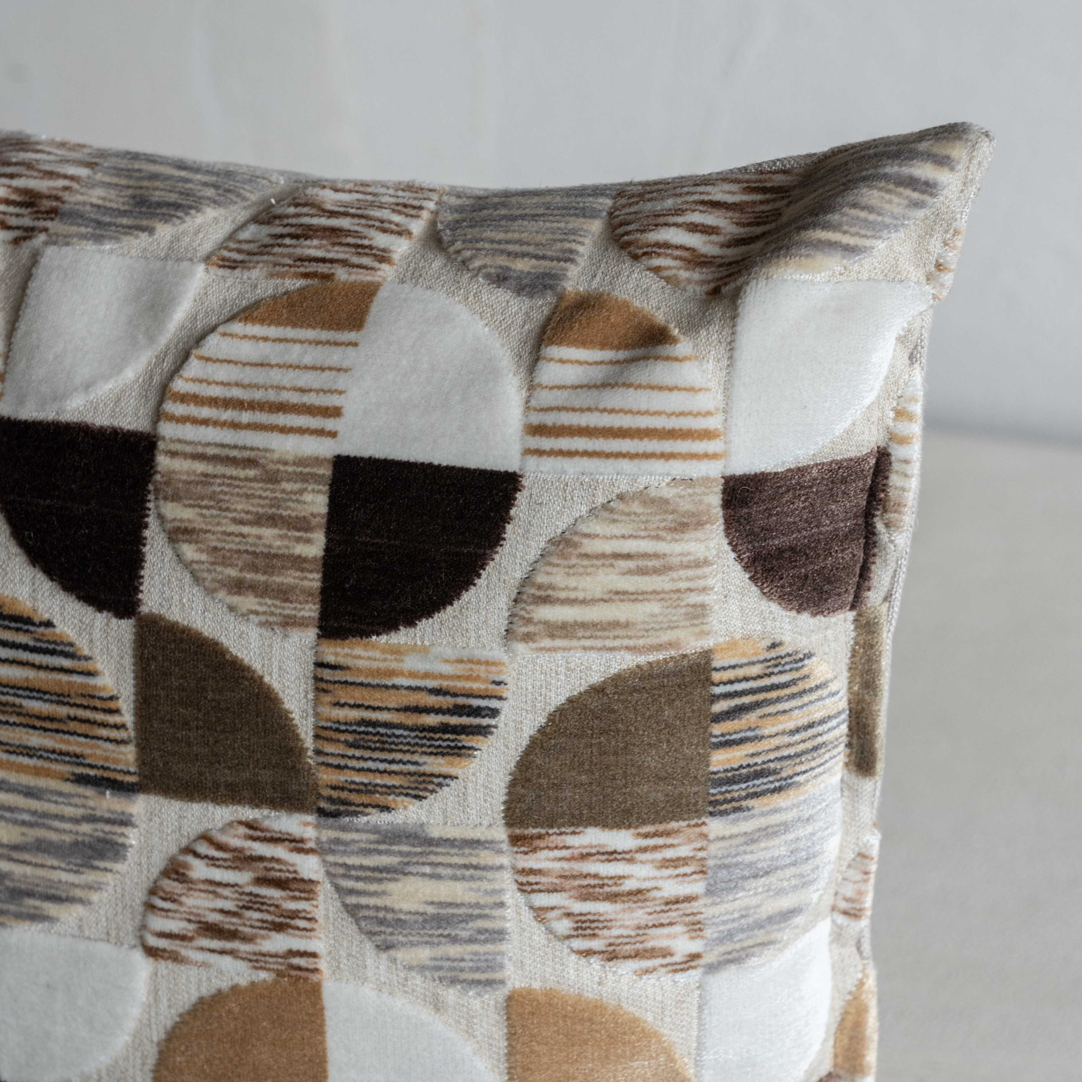 Forma – Atlas Cushion Cover