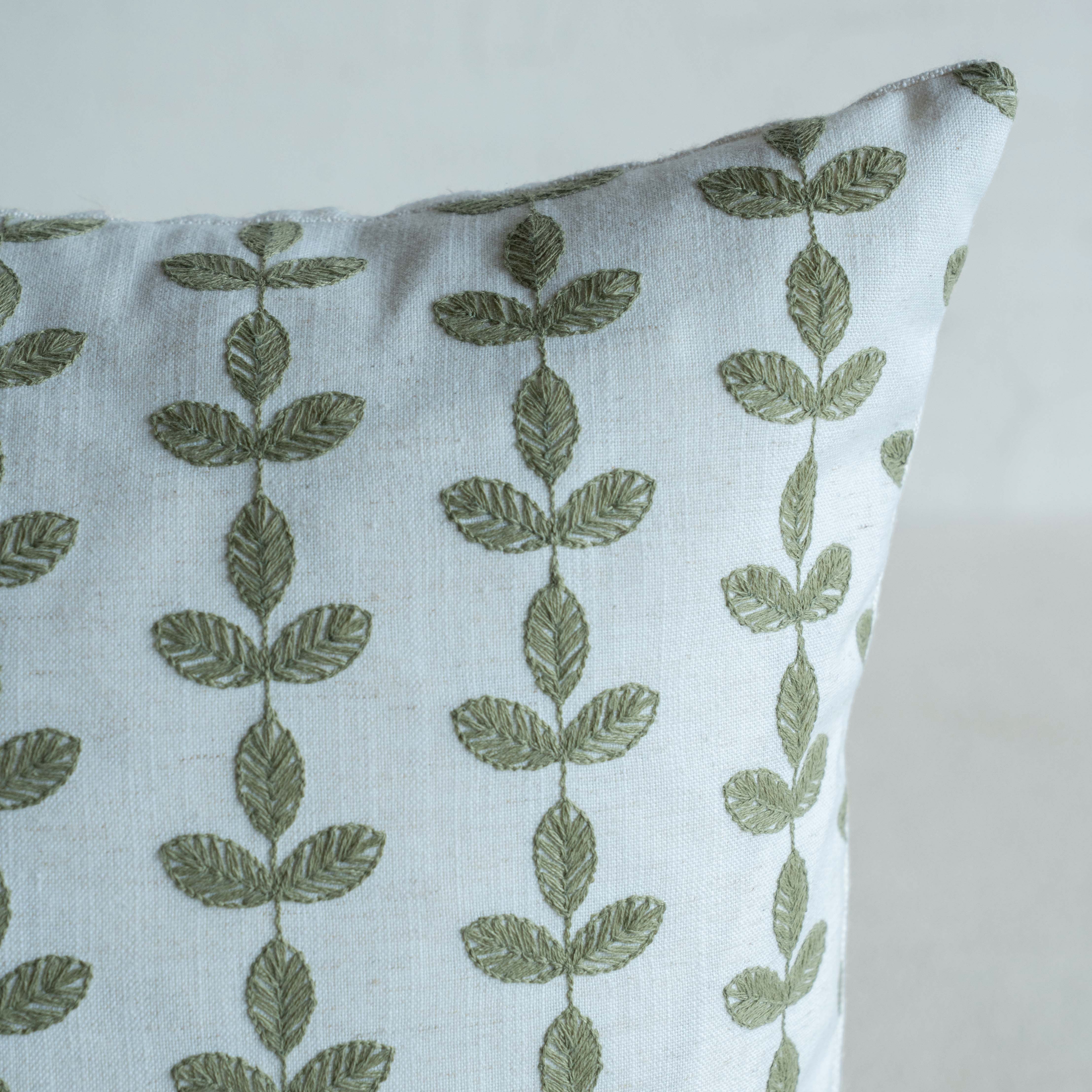 Bel Embroidered Leaf Vine Cushion Cover - GREEN
