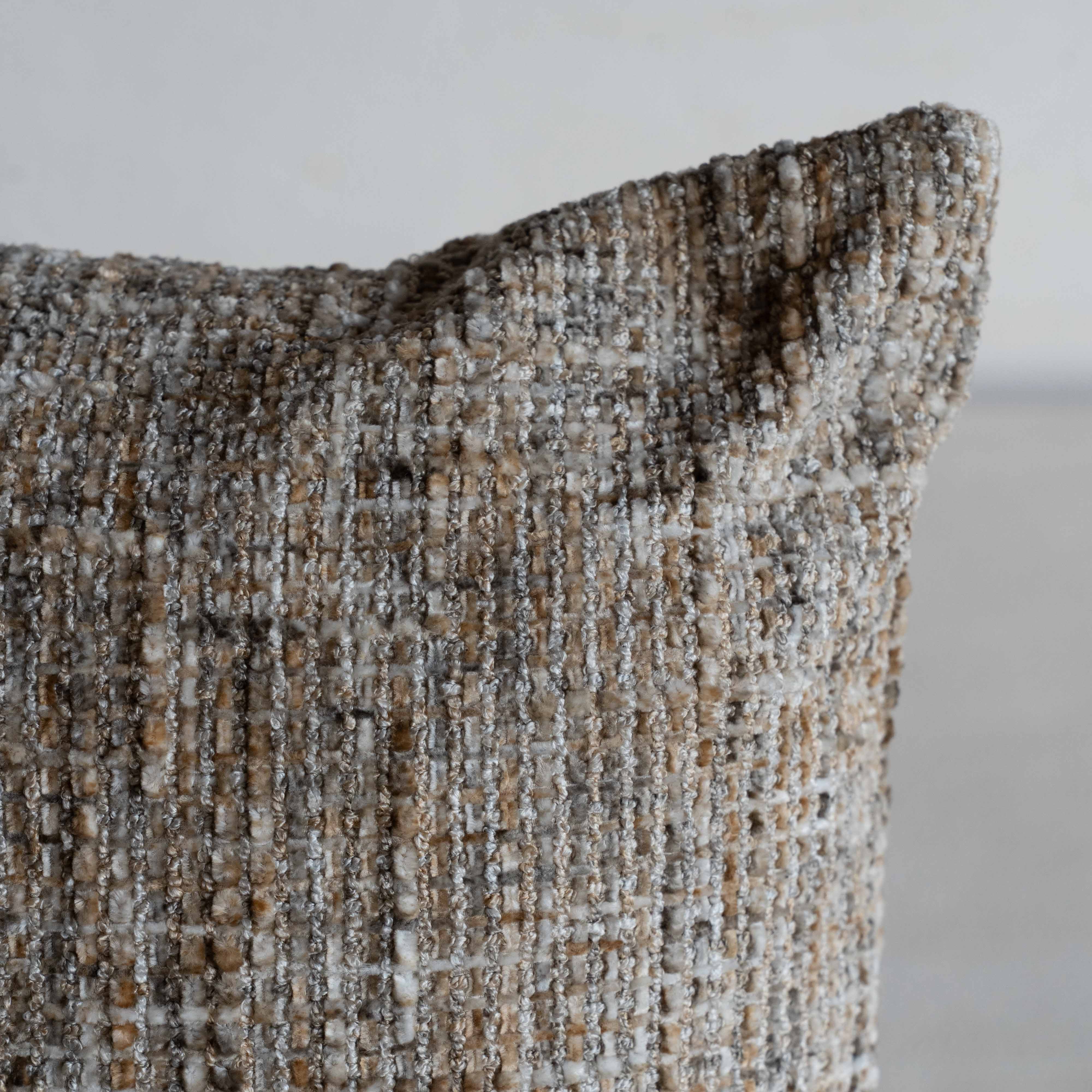 Blendform – Beige Cushion Cover