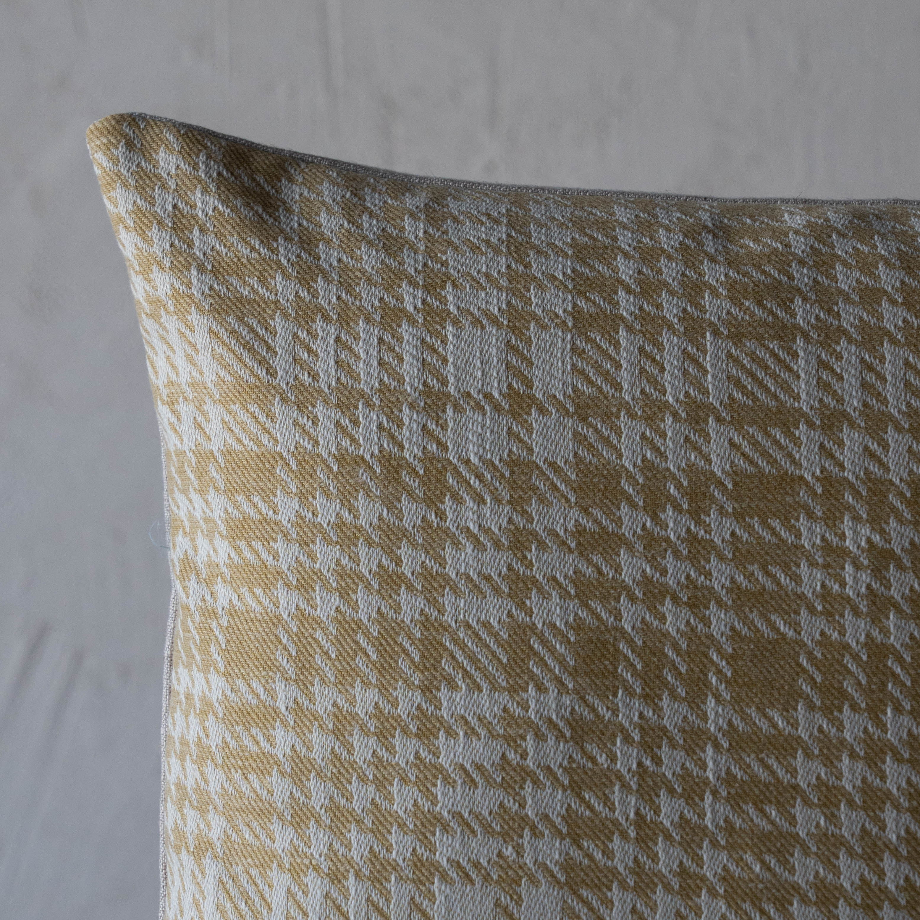 Houndstooth Accent Cushion Cover - MUSTARD