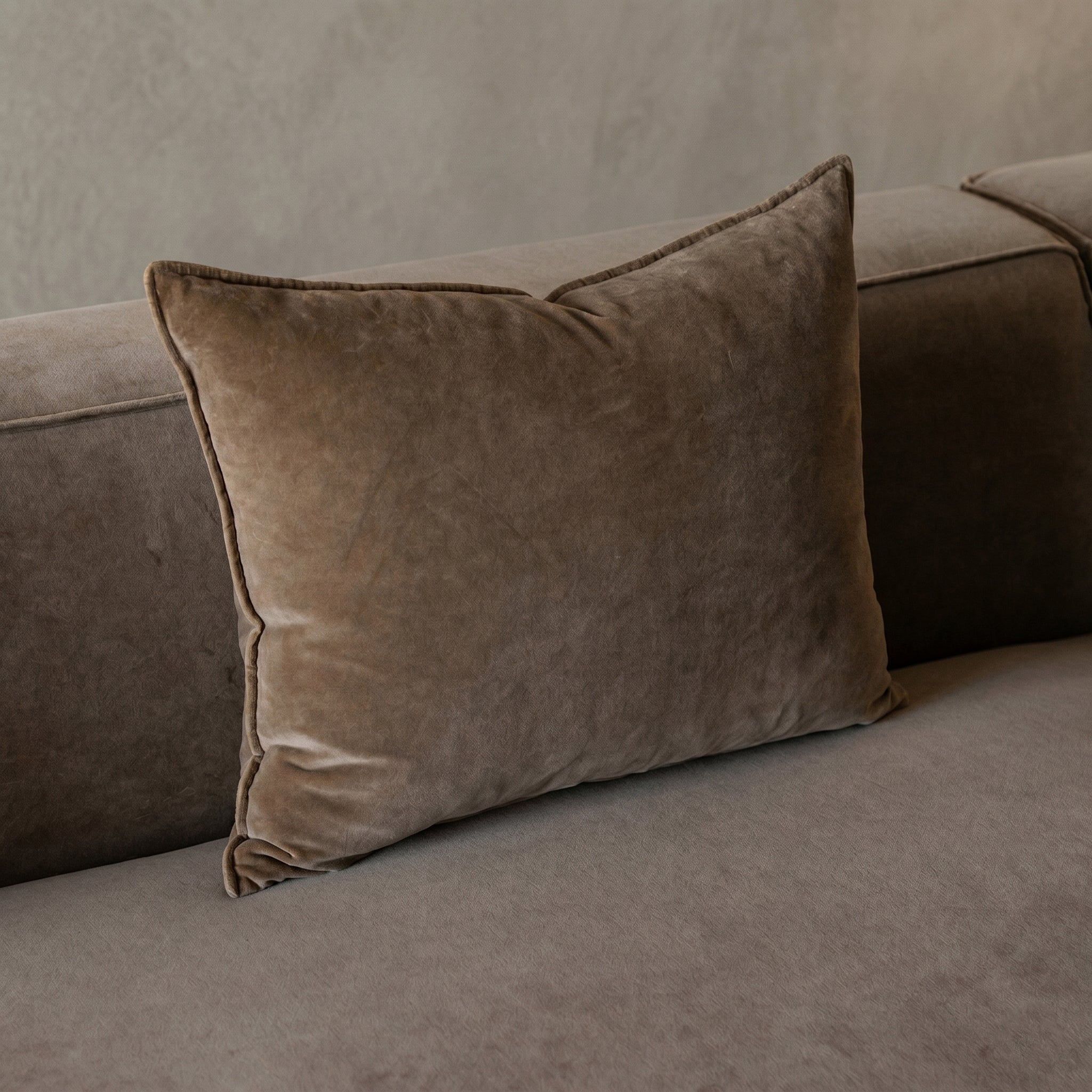 Ezra Modern Velvet Sectional | Modular Sofa - Mustard