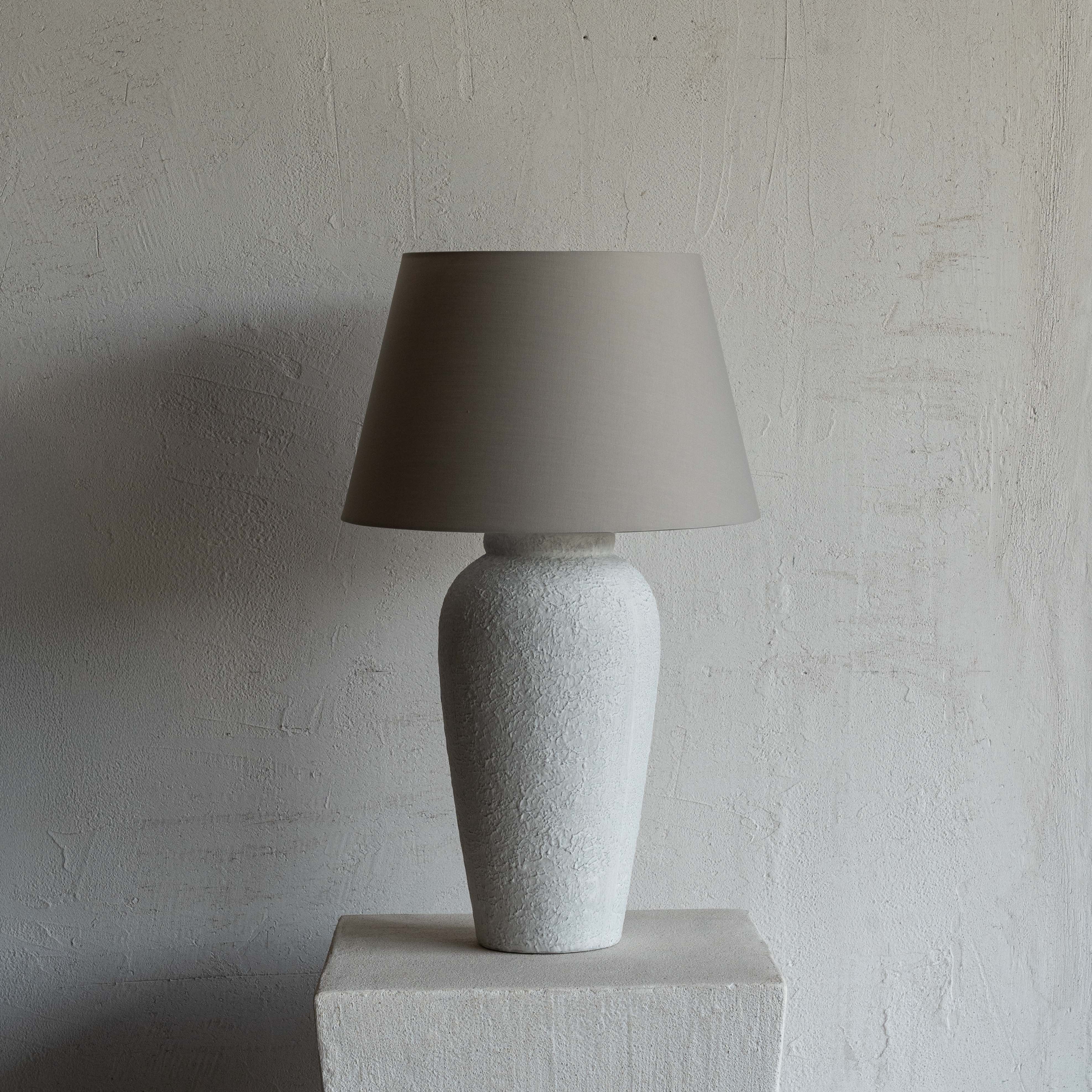 Daphne Micro Cement Table Lamp