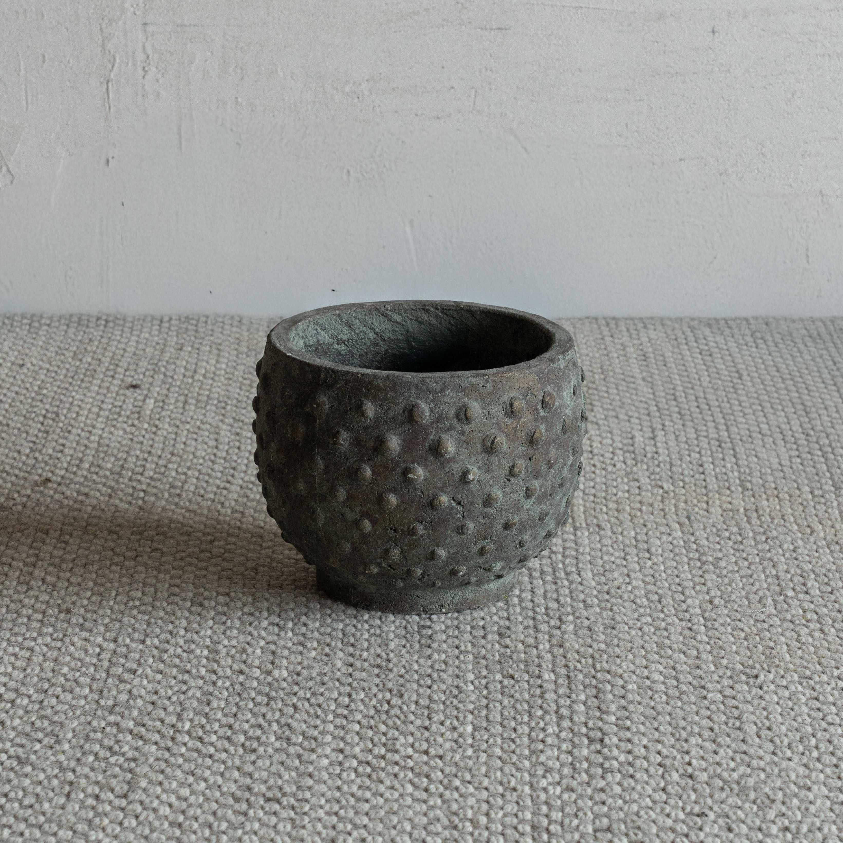Earth Dot Vase - Grey
