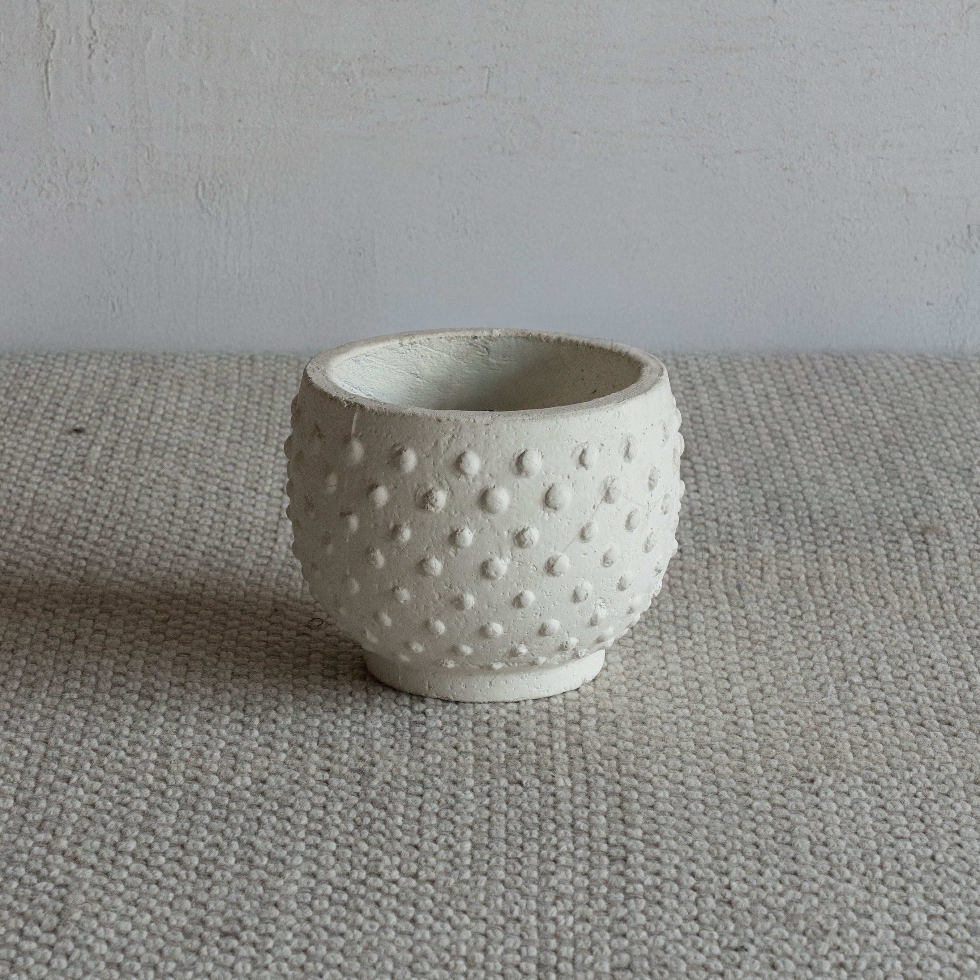 Earth Dot Vase - White