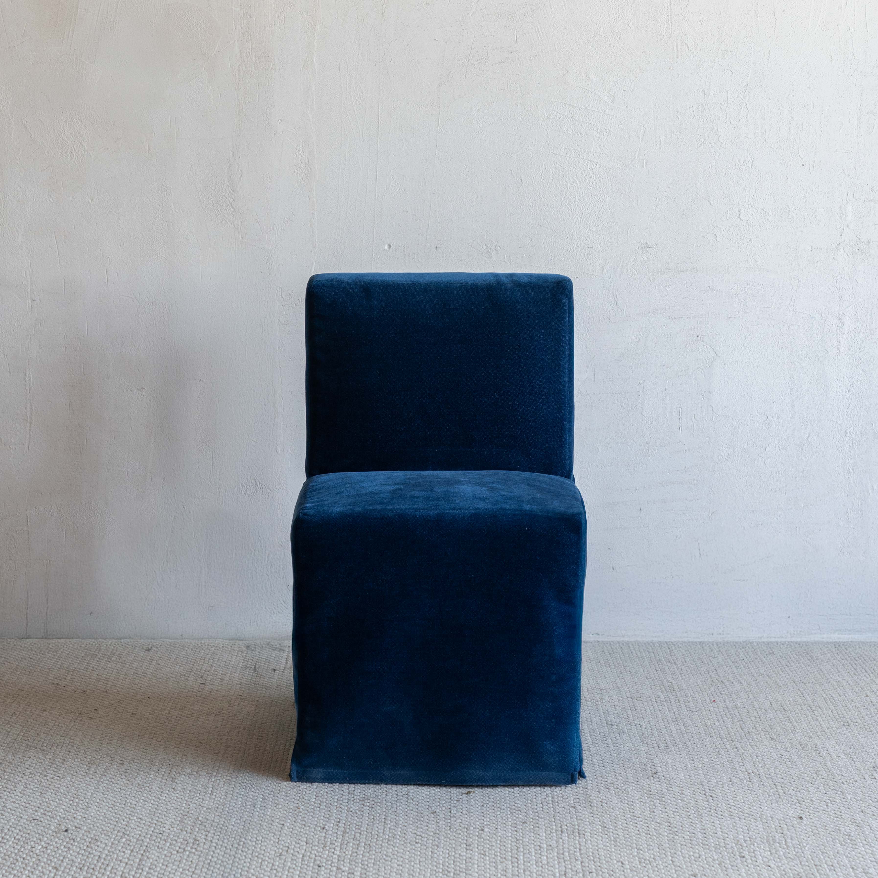 Emily Blue Velvet Dining Chair