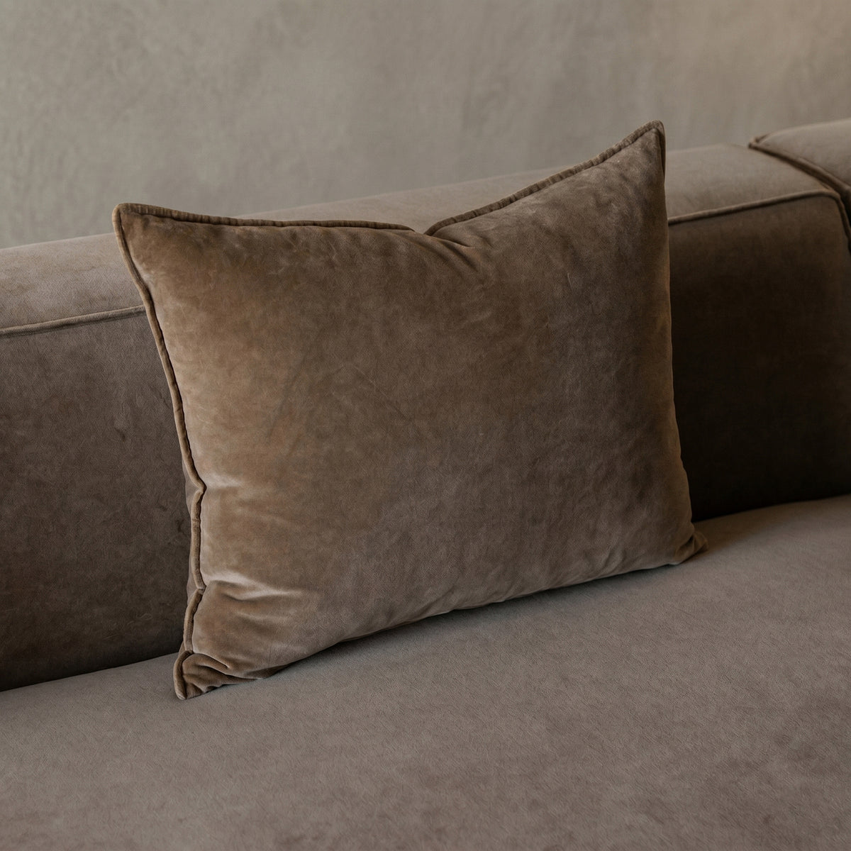 Ezra Modern Velvet Sectional | Modular Sofa - Mustard