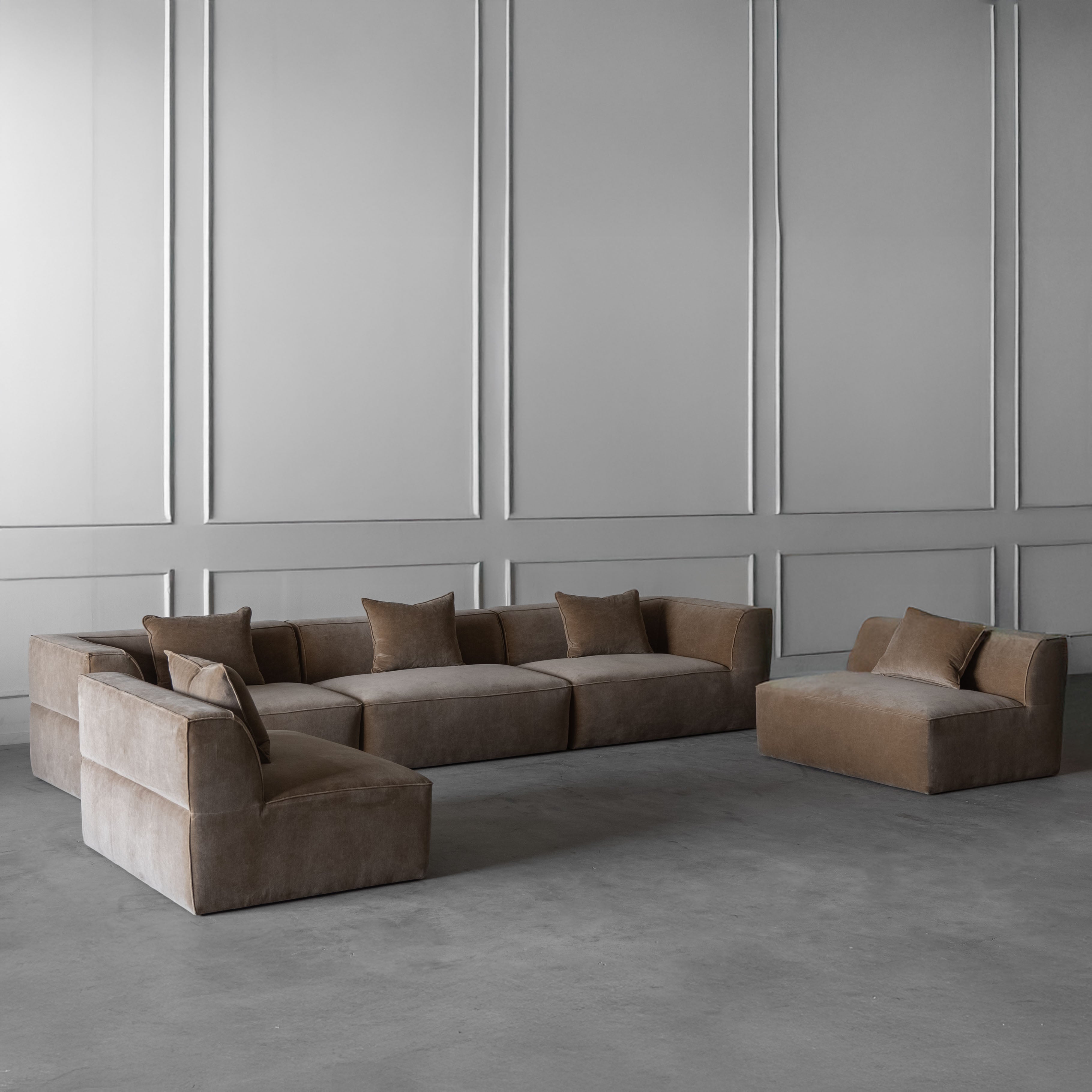 Ezra Modern Velvet Sectional | Modular Sofa - Mustard