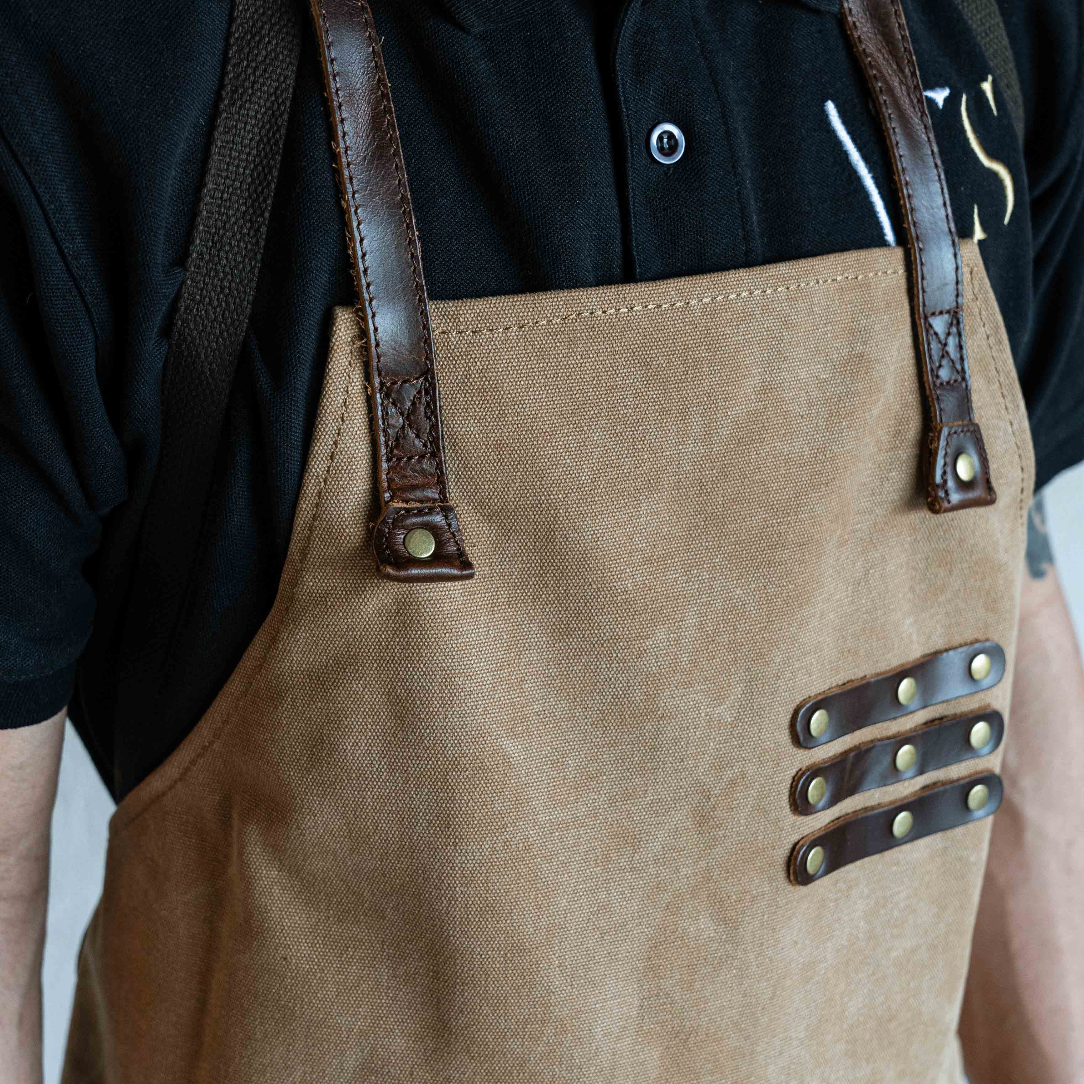 Genuine Leather Apron - Apron - WS Living - UAE Wood and steel Furnitures Stores in Dubai