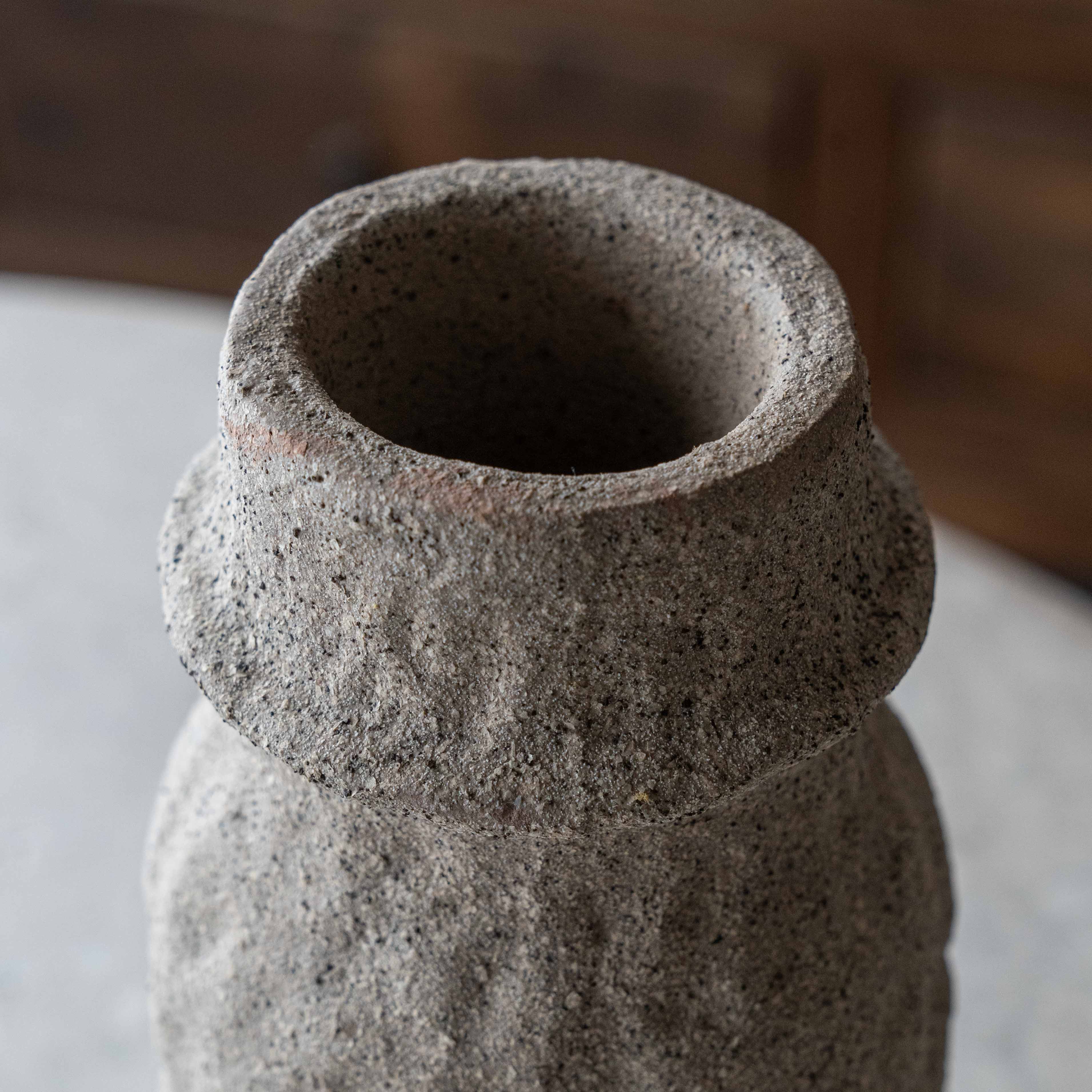 Gimmer Decorative Terracotta Vase | Flower Pot - Vase - WS Living - UAE Modern Home Furniture Stores in Dubai