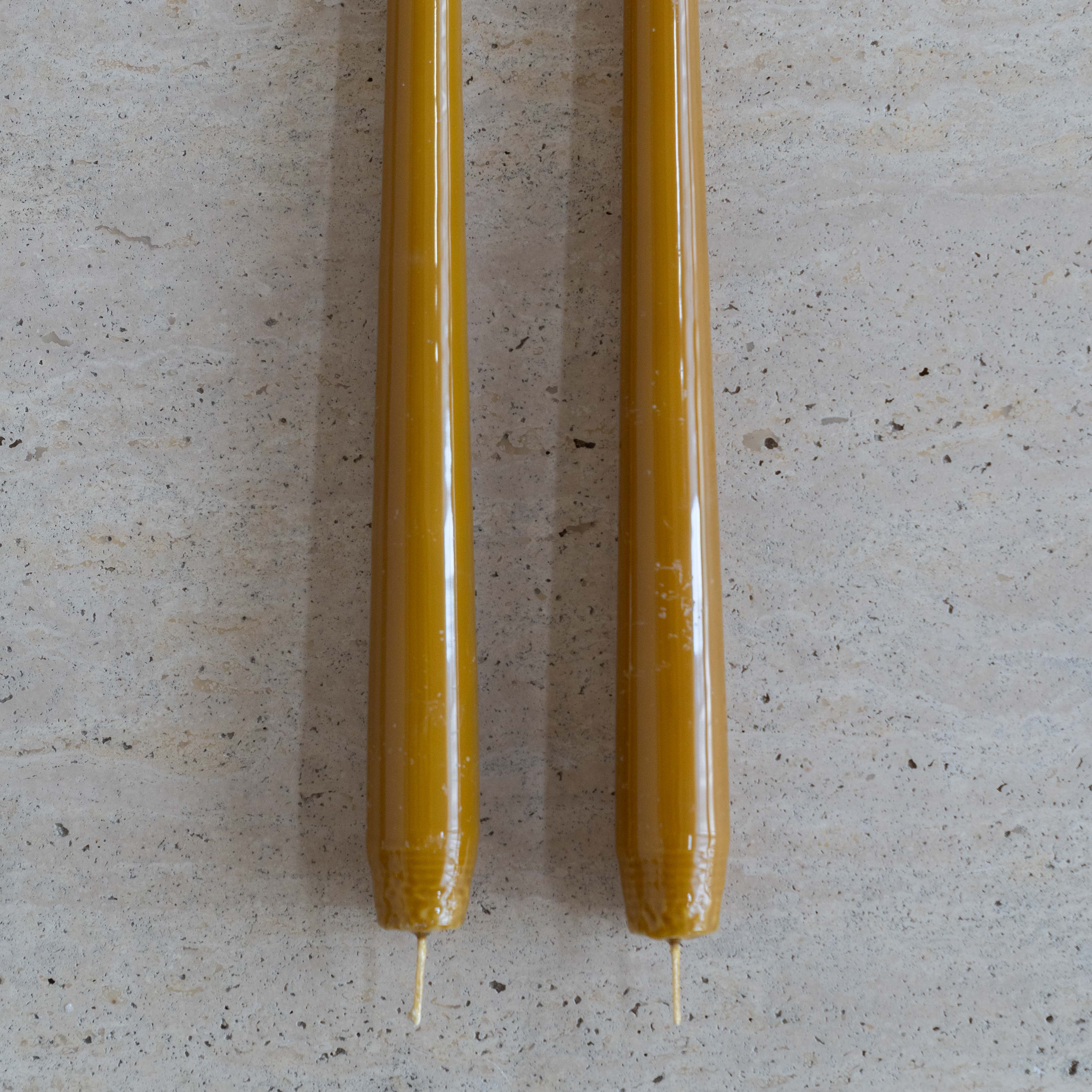 مجموعة شموع زينيا النحاسية البنية غير المعطرة (4 قطع) 