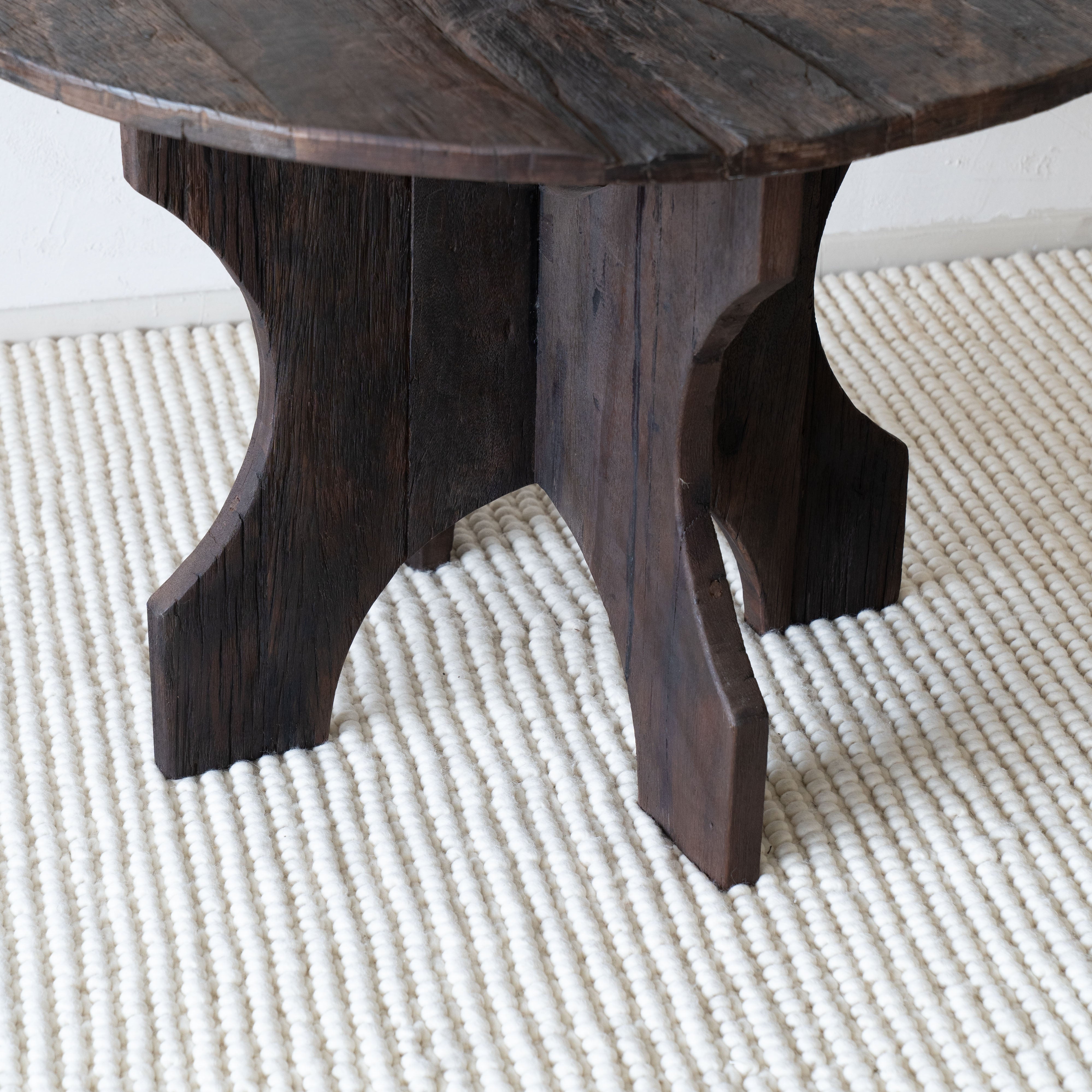 Ikou Round Wooden Dining Table  - WS Living - UAE - Dining Tables Wood and steel Furnitures - Dubai