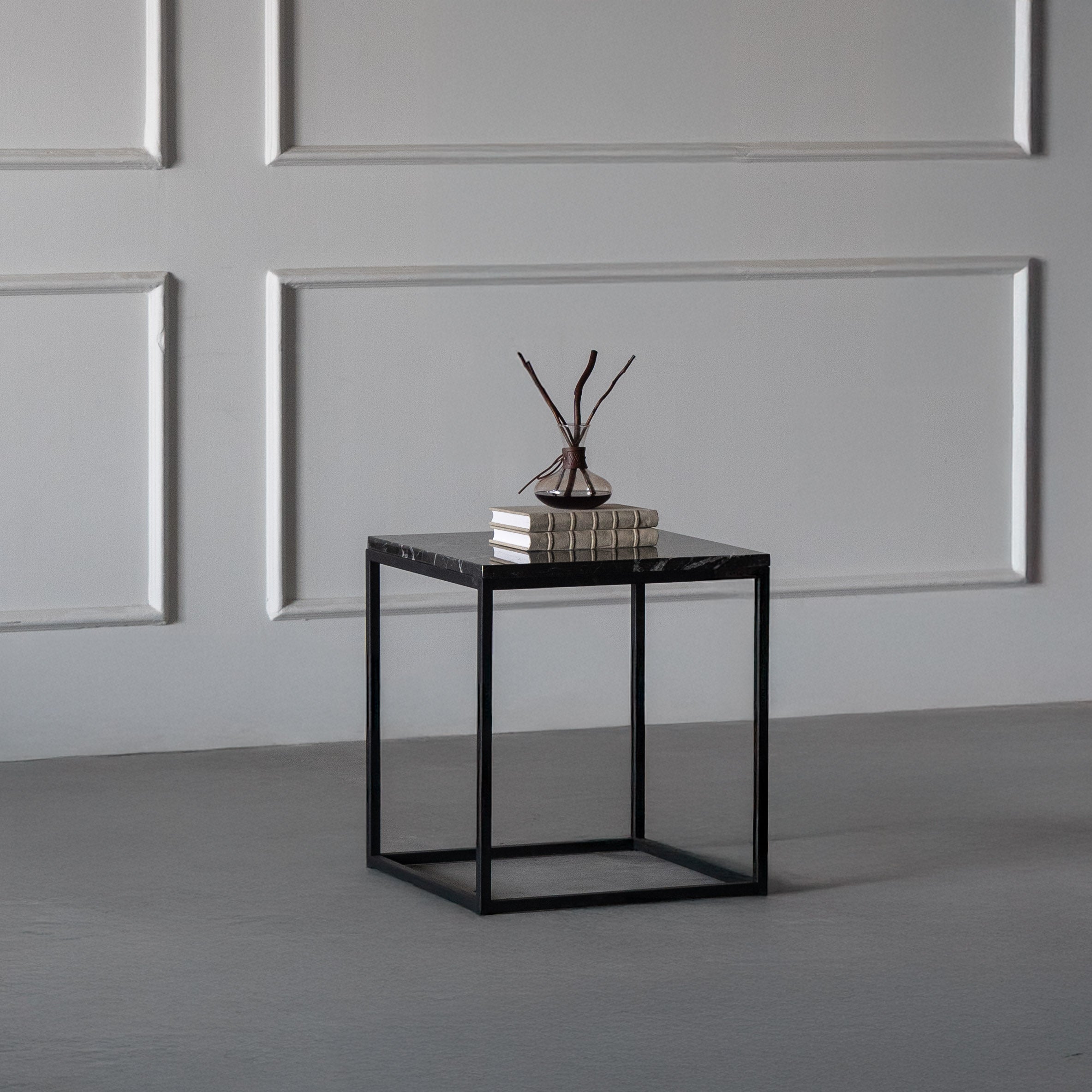 Marquina Flow Marble Side Table