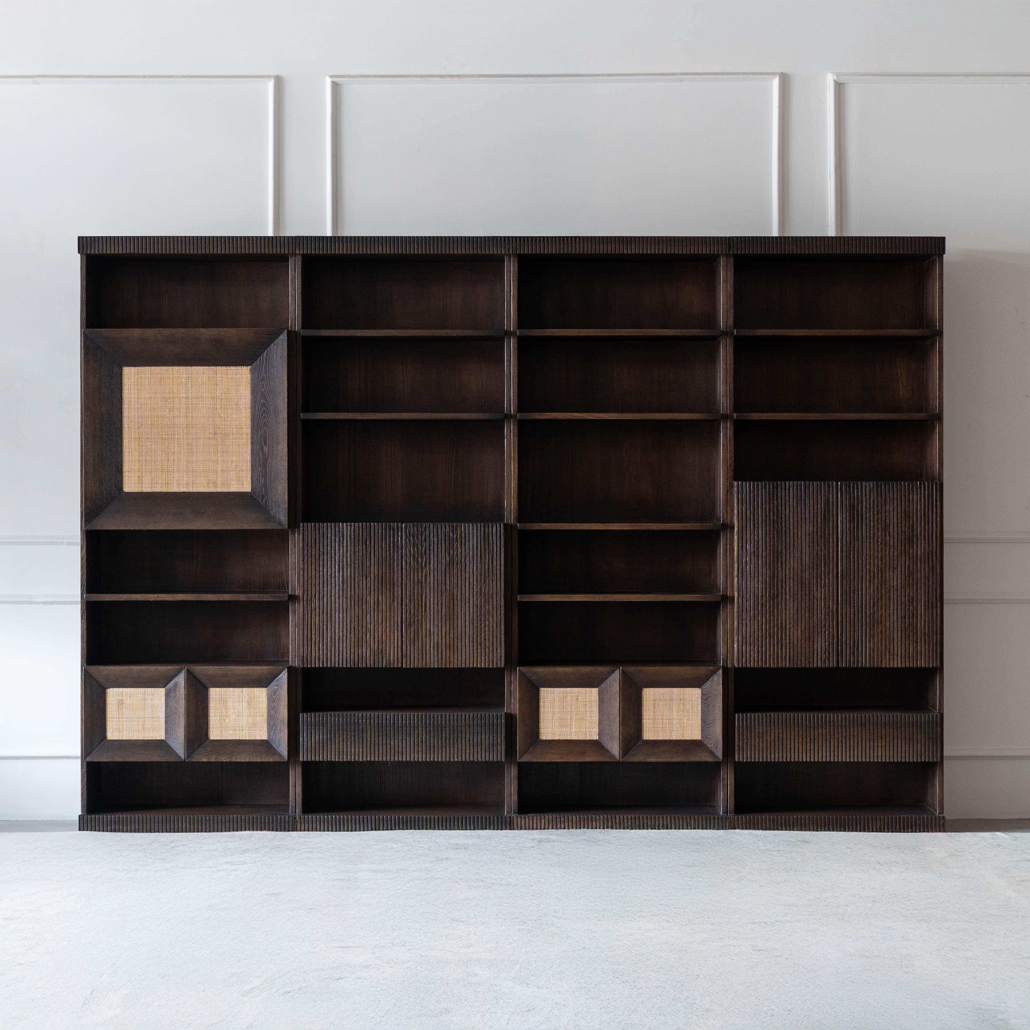 رف كتب كبير ووحدة تخزين رفوف واسعة من جيت 