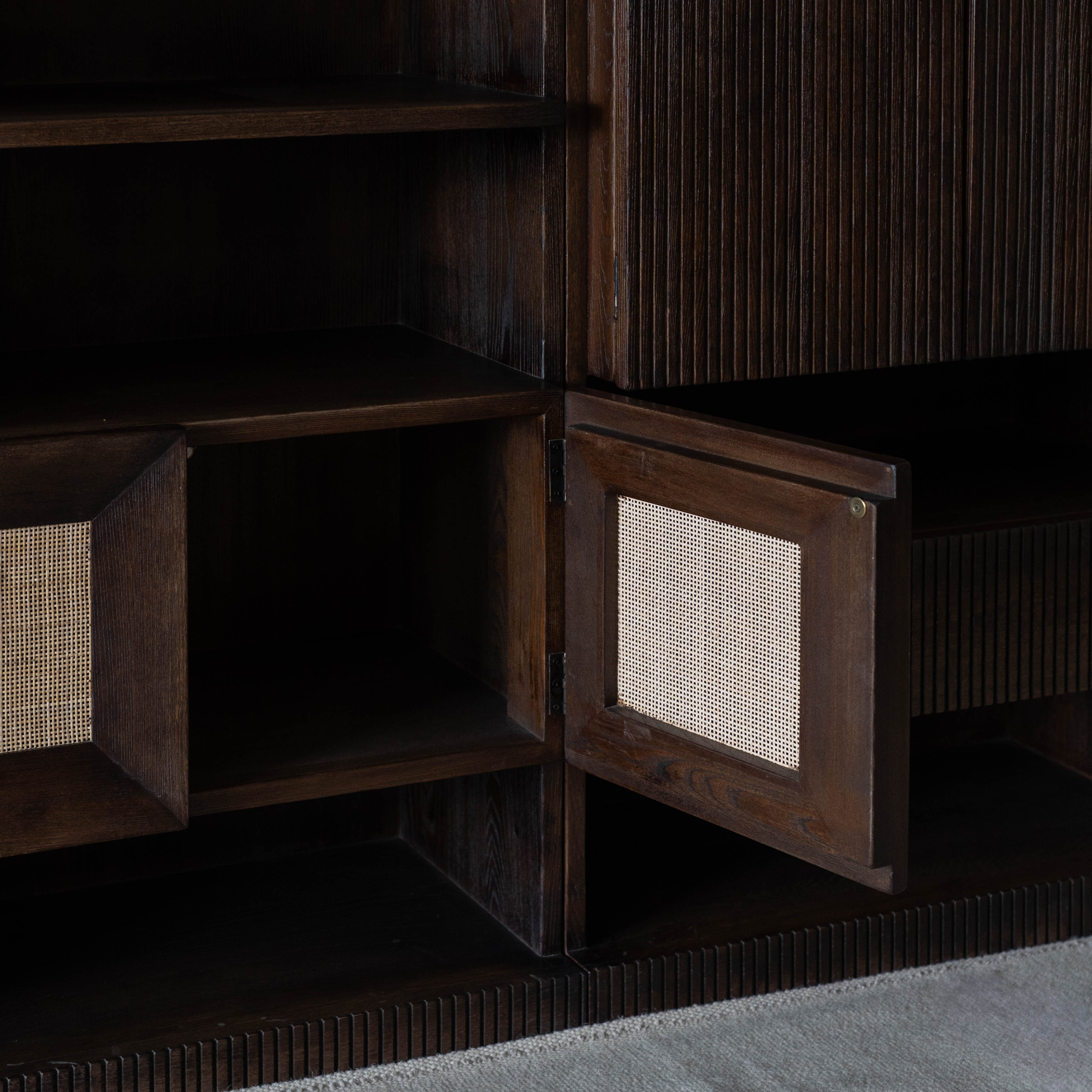 رف كتب كبير ووحدة تخزين رفوف واسعة من جيت 