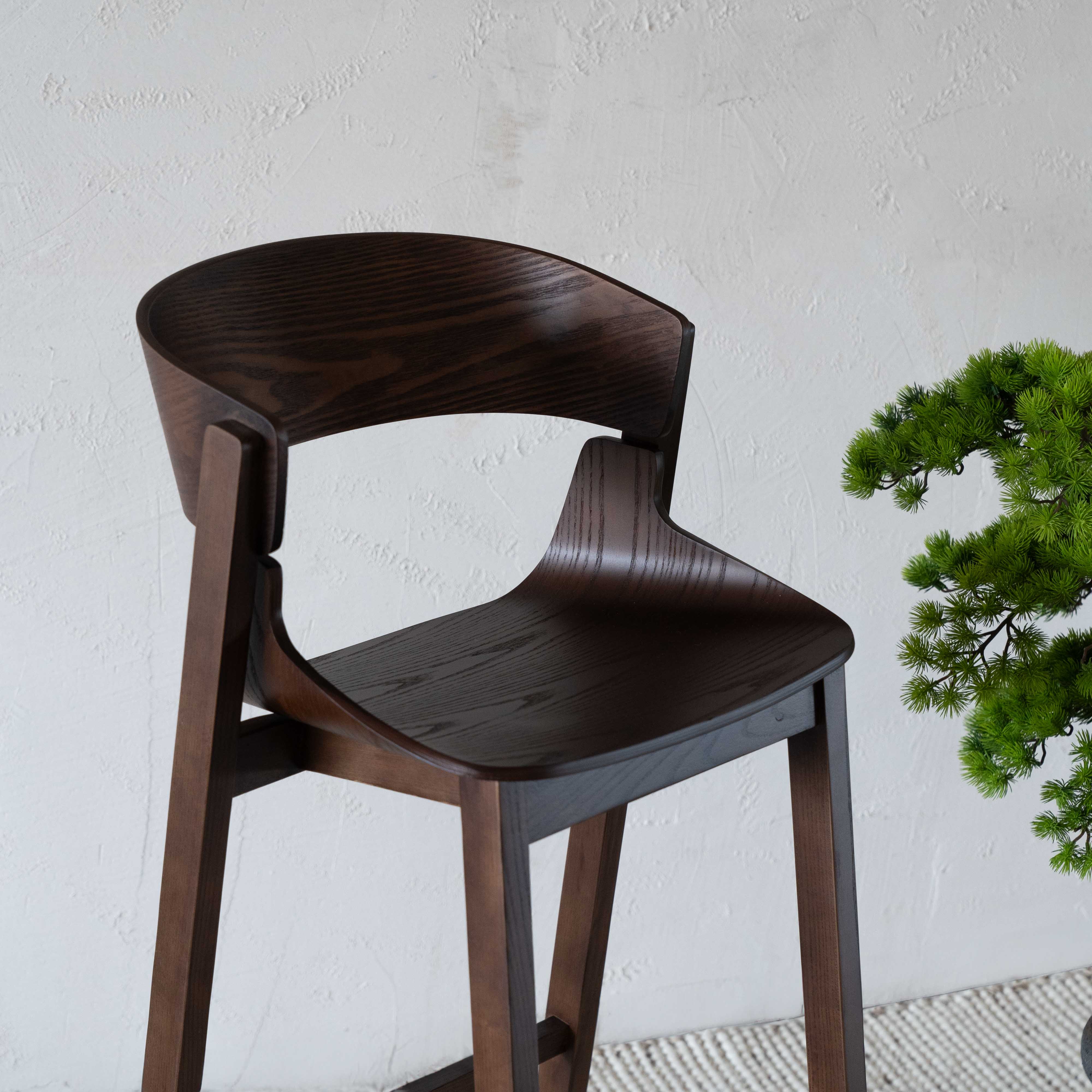 Linda Modern Solid Wood Bar Stool | Counter Chair - Bar Stool - WS Living - UAE Wood and steel Furnitures in Dubai