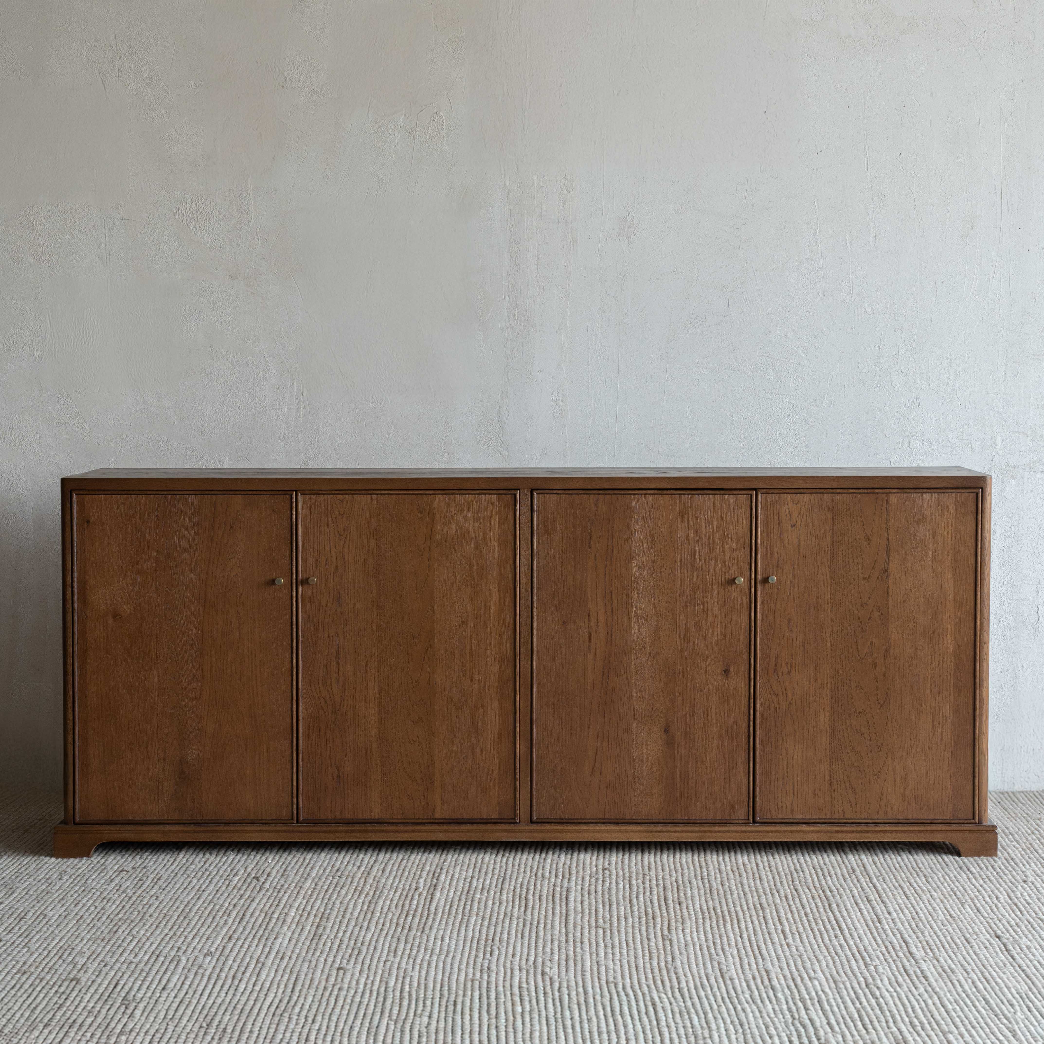 خزانة جانبية عصرية من الخشب الصلب من جيسا | خزانة تخزين 