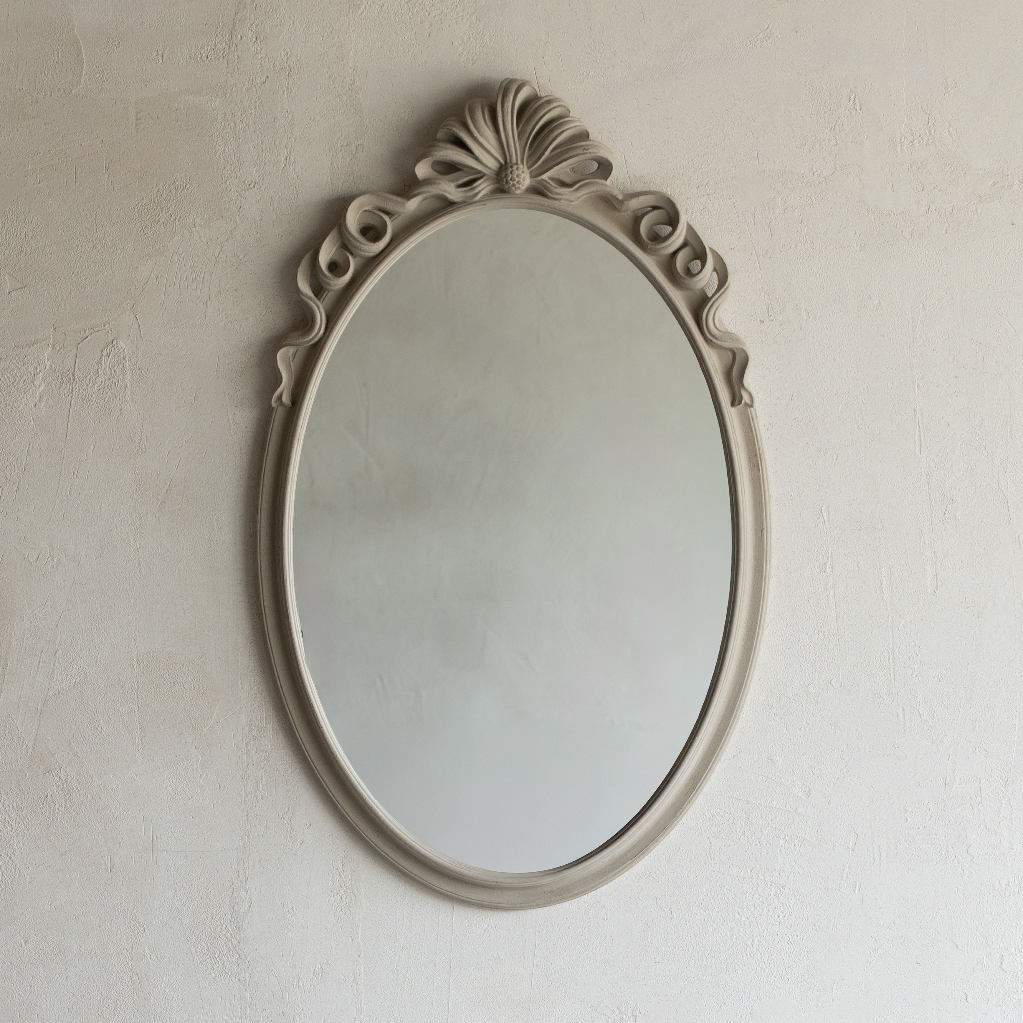 Mia Antique Oval Shape - Wall Mirror