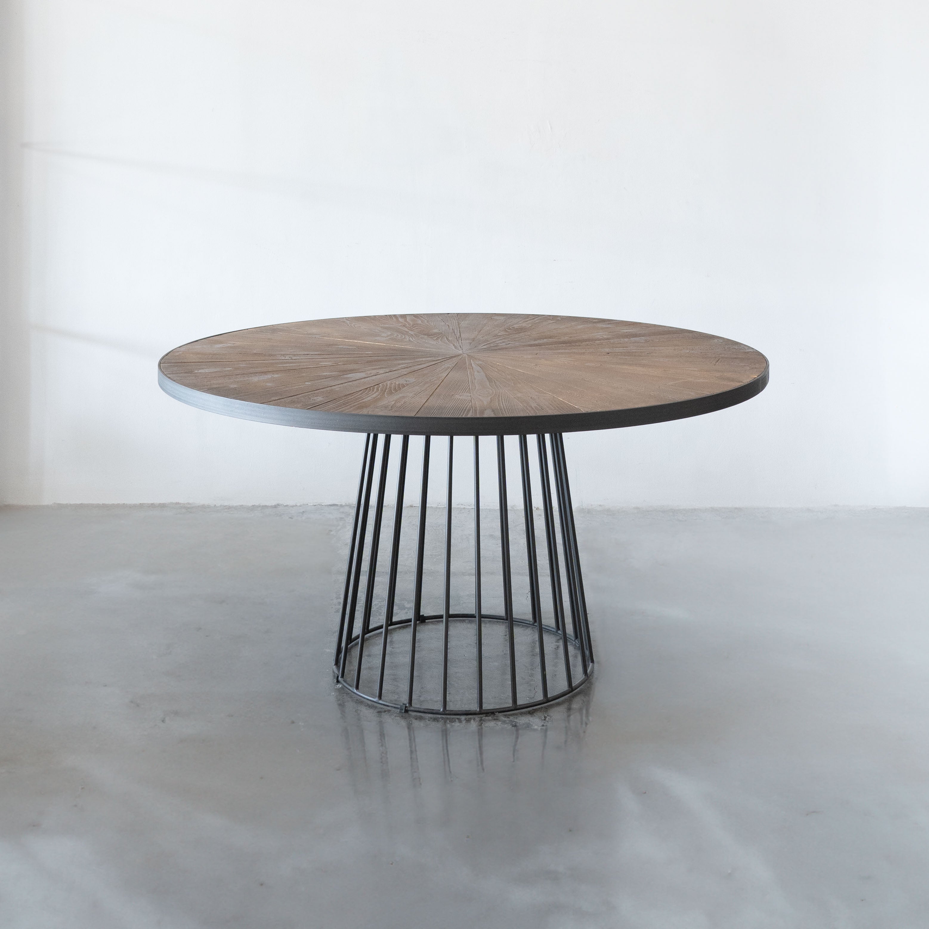 Margoun Dining Table  - WS Living - UAE - Dining Tables Wood and steel Furnitures - Dubai