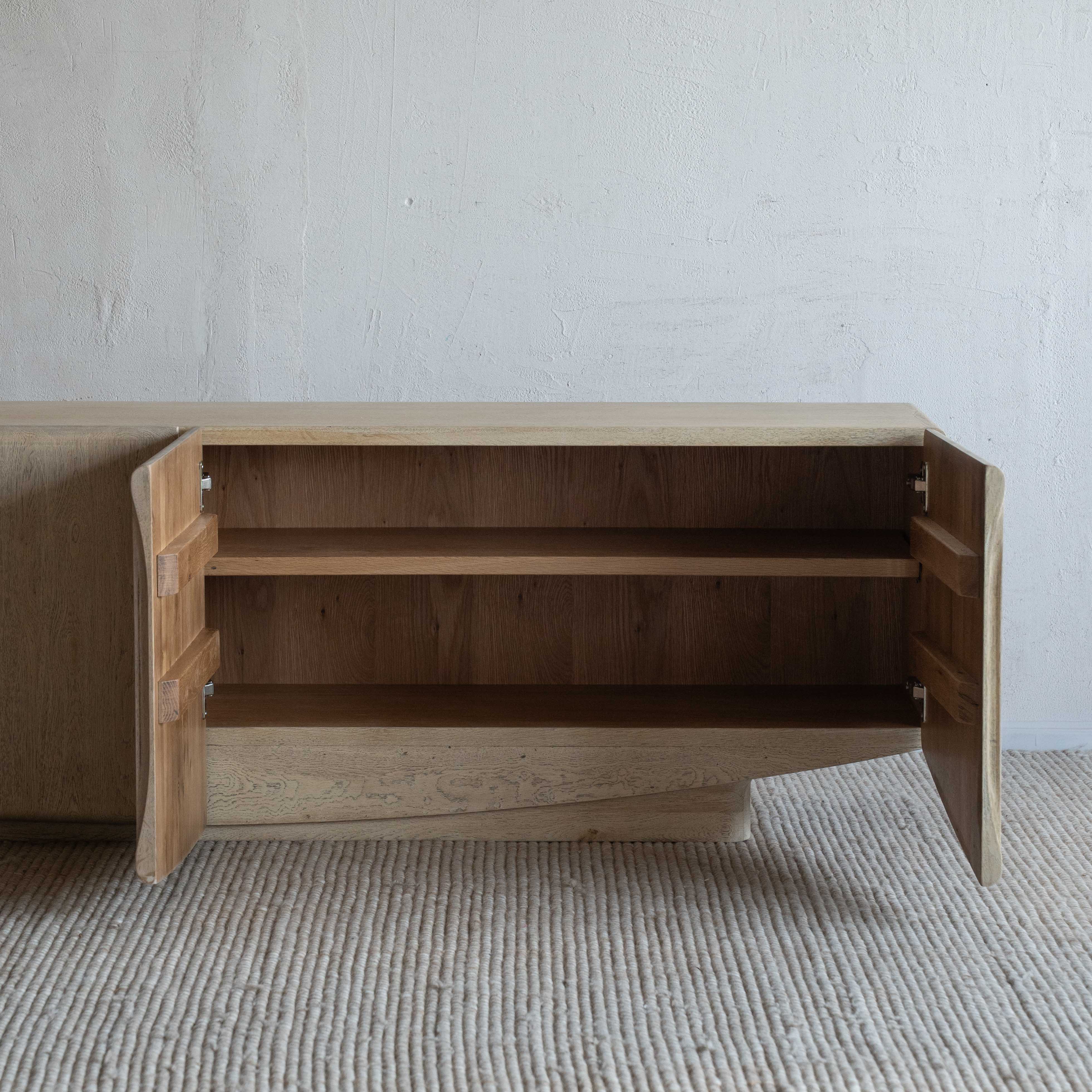 Marston Tapered Classic Style Oak Wood TV Unit - NATURAL