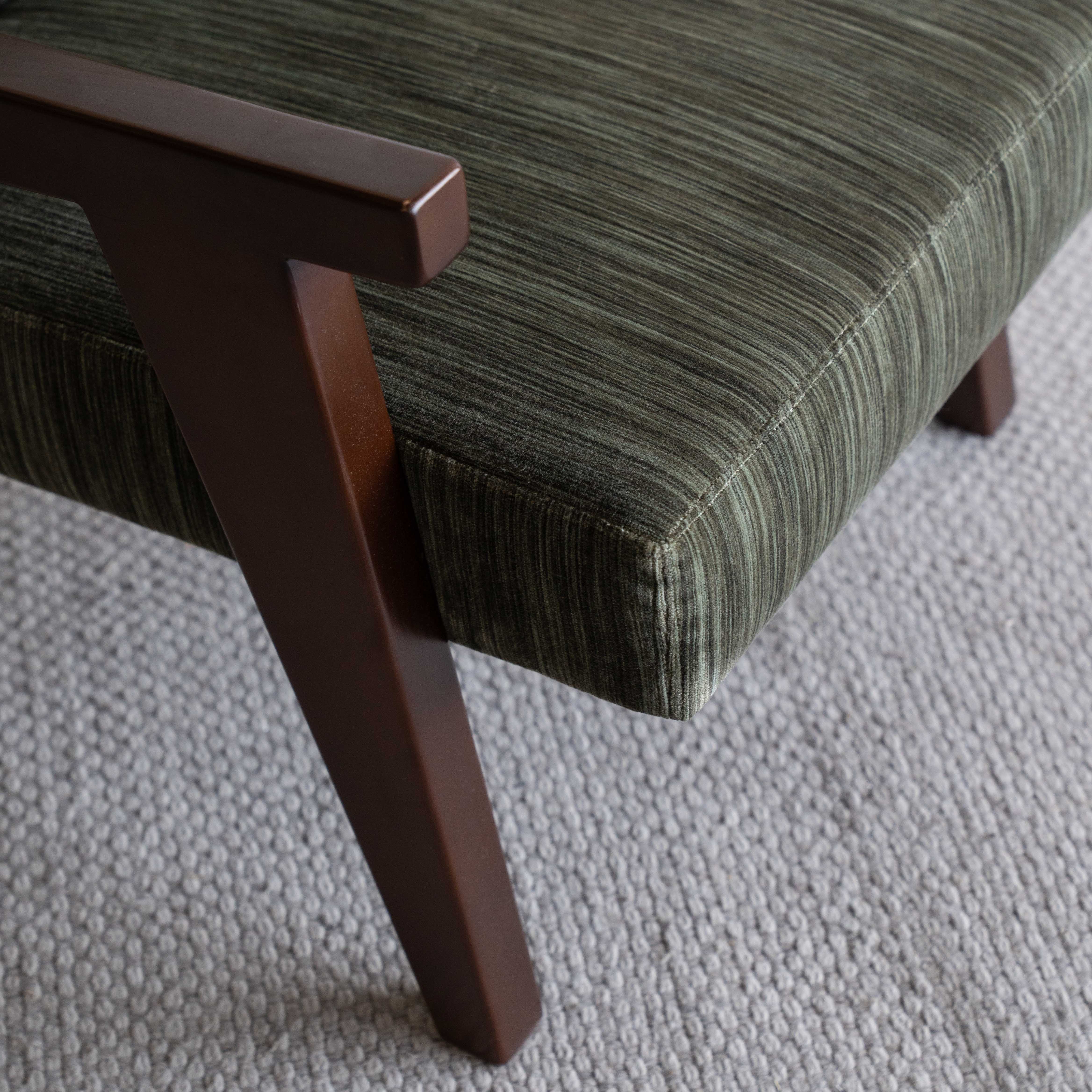 Mosswood Modern Mid Century Lounge Chair - Green