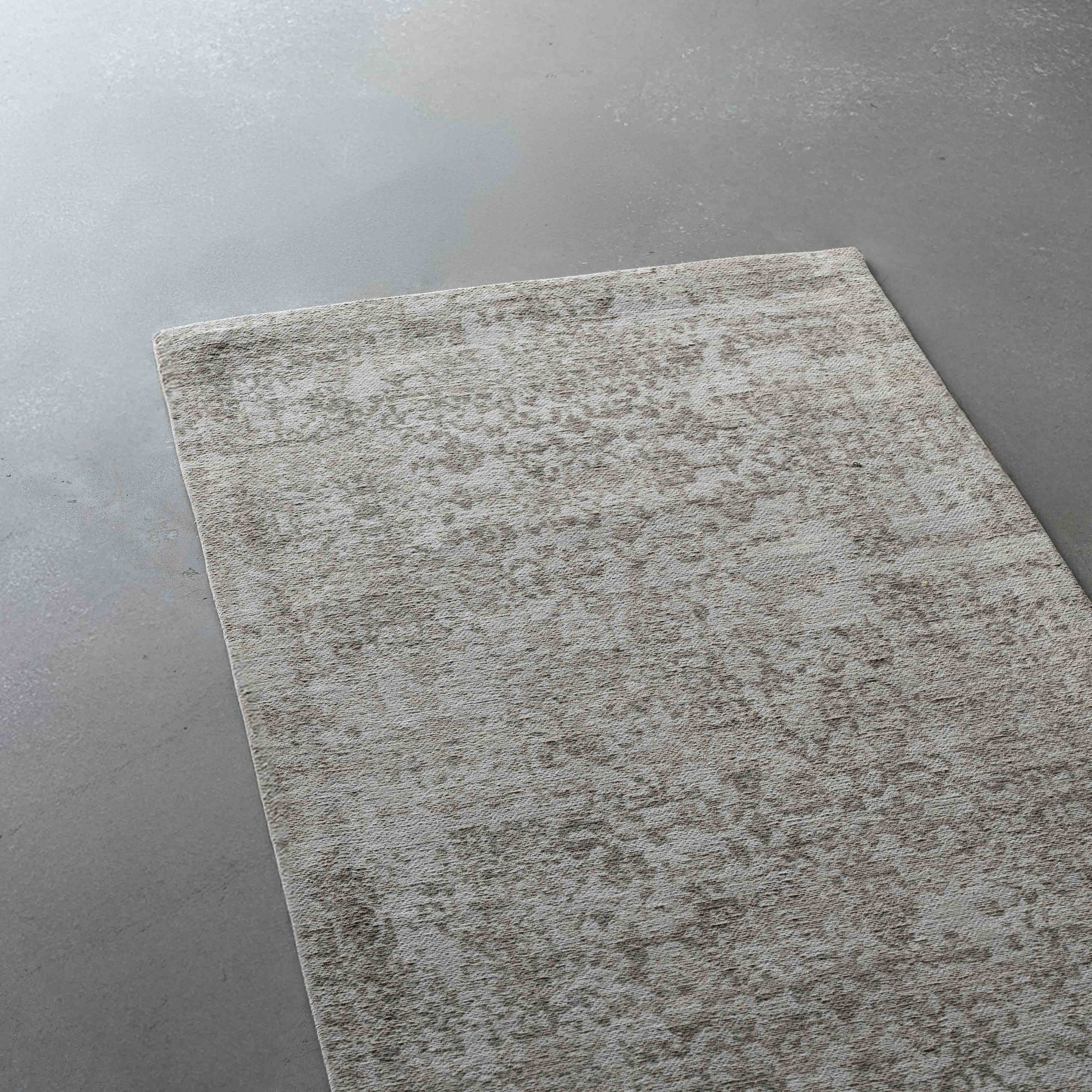 Mumtaz New Silver White Vintage Style Woven Cotton Runner Rug