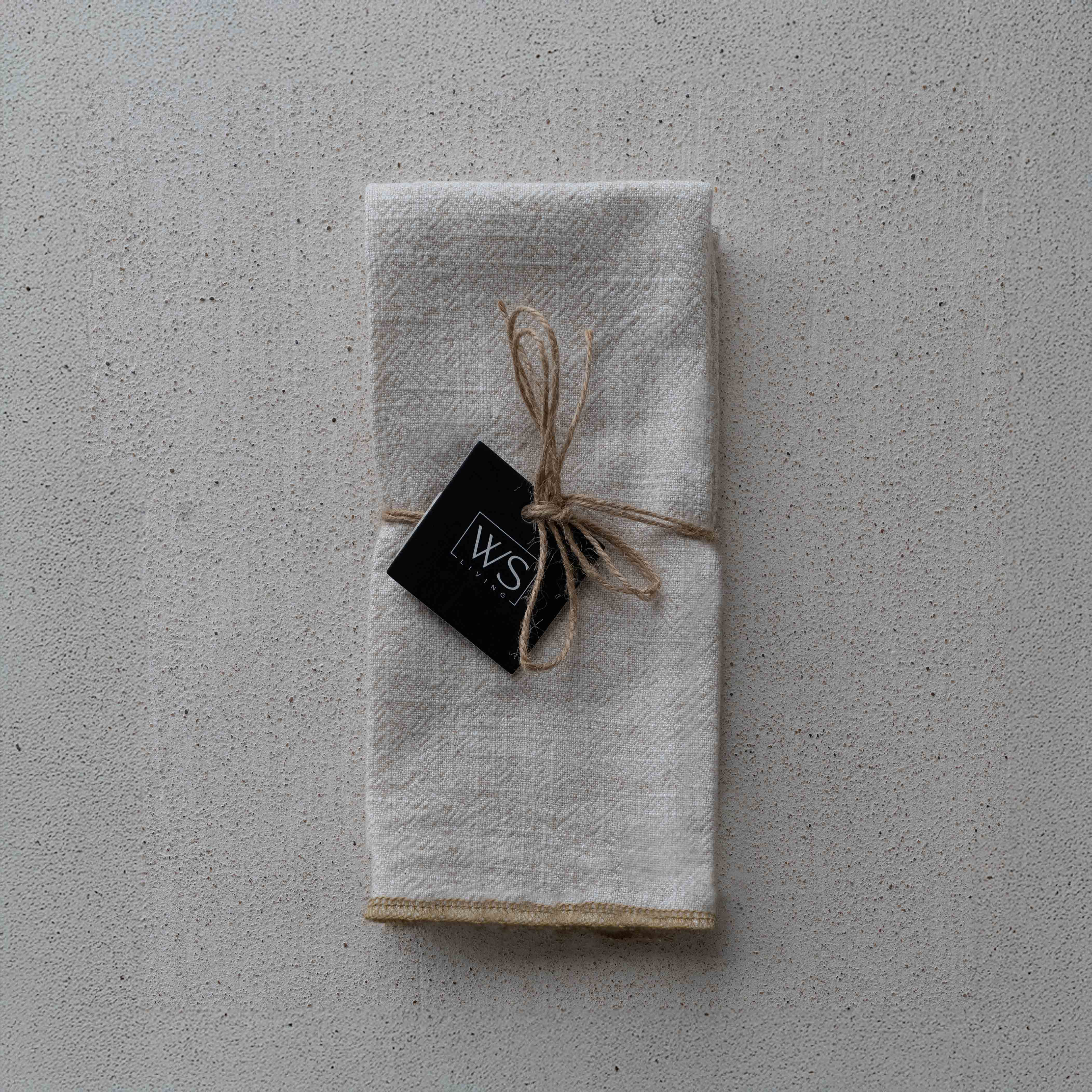 مجموعة مناديل طاولة منقوشة مكونة من قطعتين - رمادي