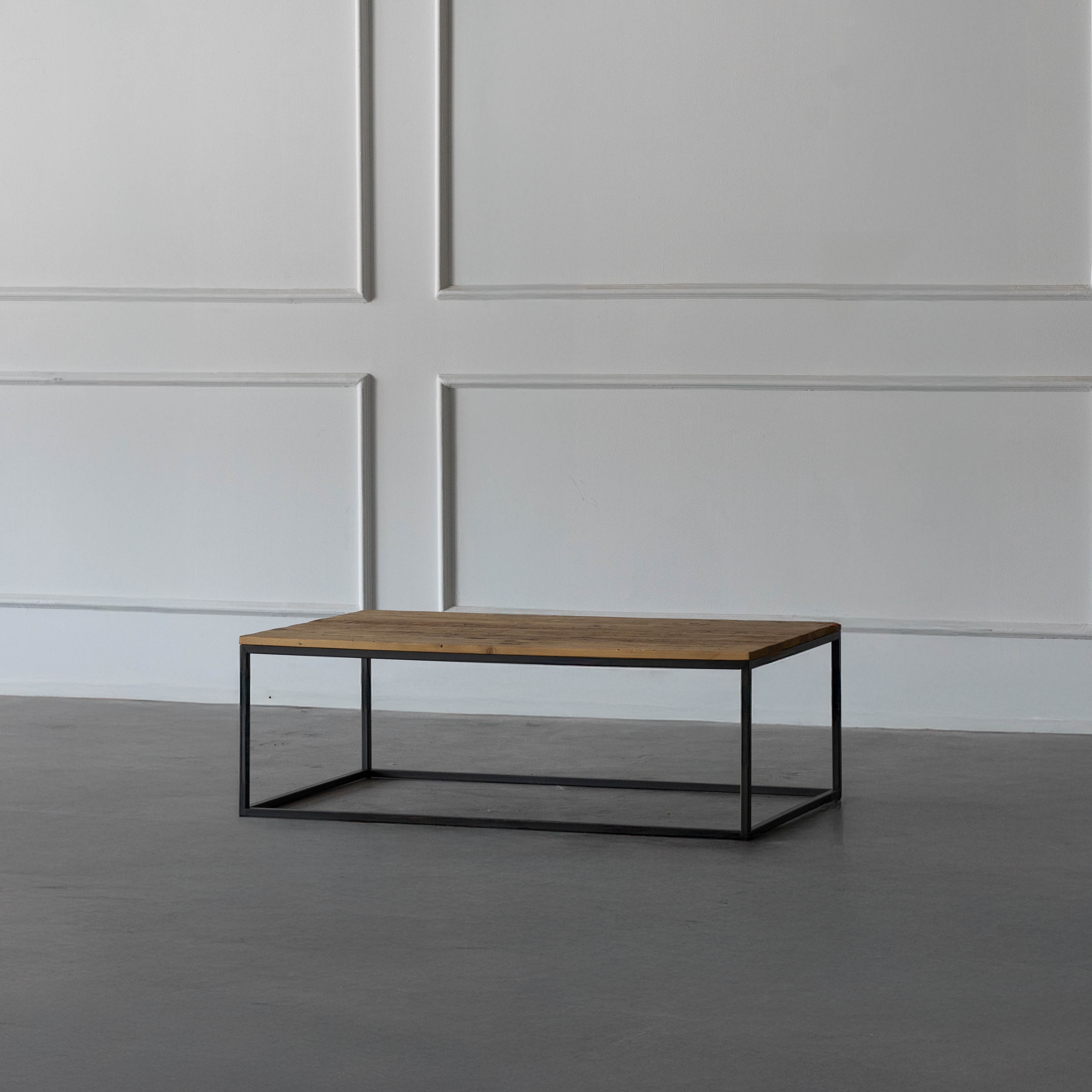 Classic Style Industrial Rectangle Coffee Table