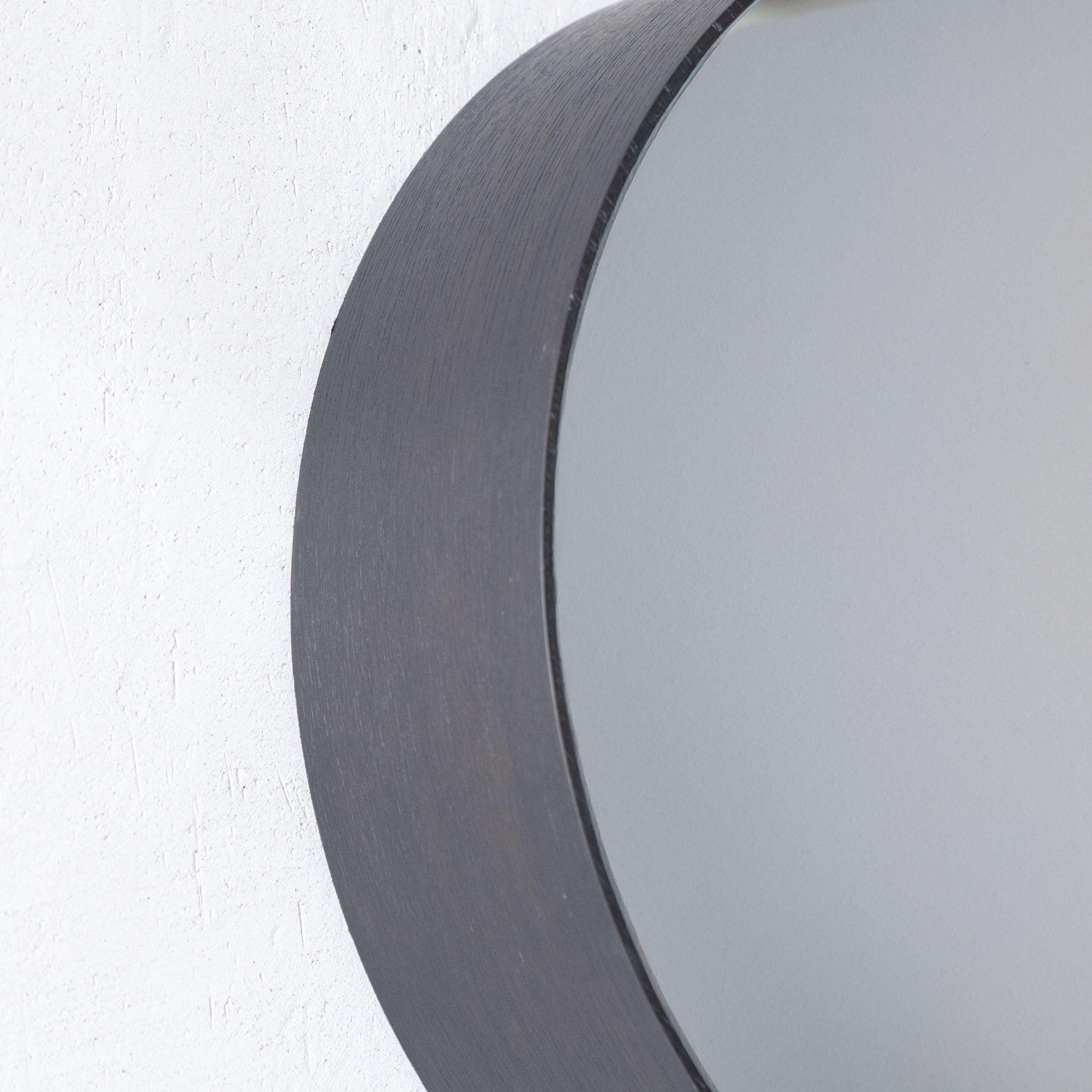 Zarina Stained Wenge Modern Round Wall Hanging Mirror