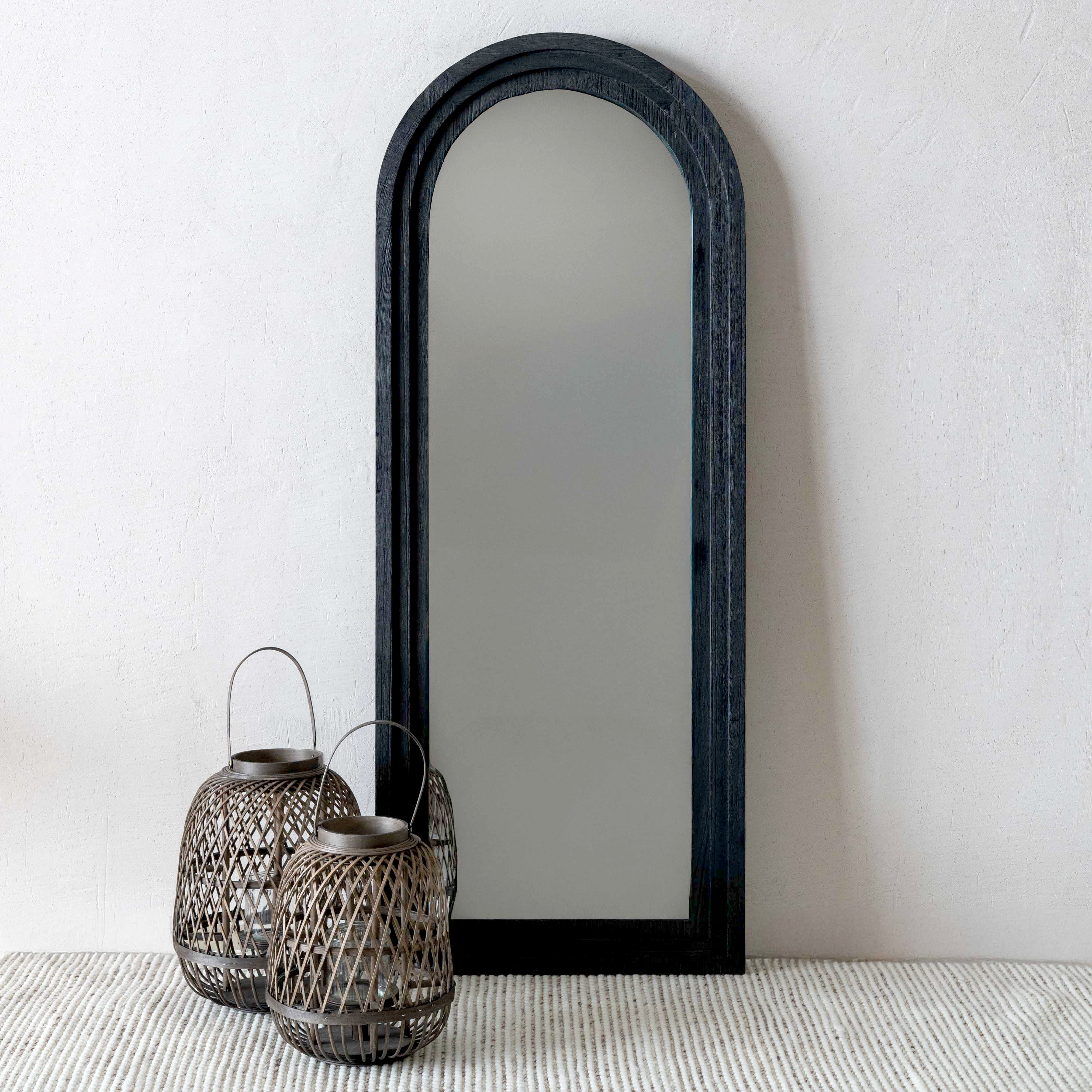 Lamar Solid Wood Arch Classic Floor & Wall Hanging Black Mirror - Mirrors - WS Living - UAE Home Furniture Stores in Dubai