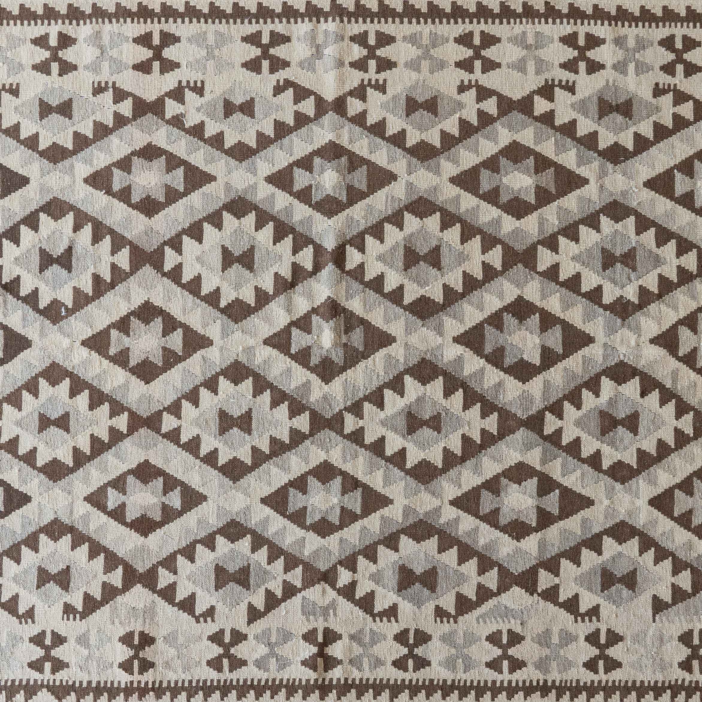 Agadir Handcrafted Classic Vintage Wool Kilim Beige Rug