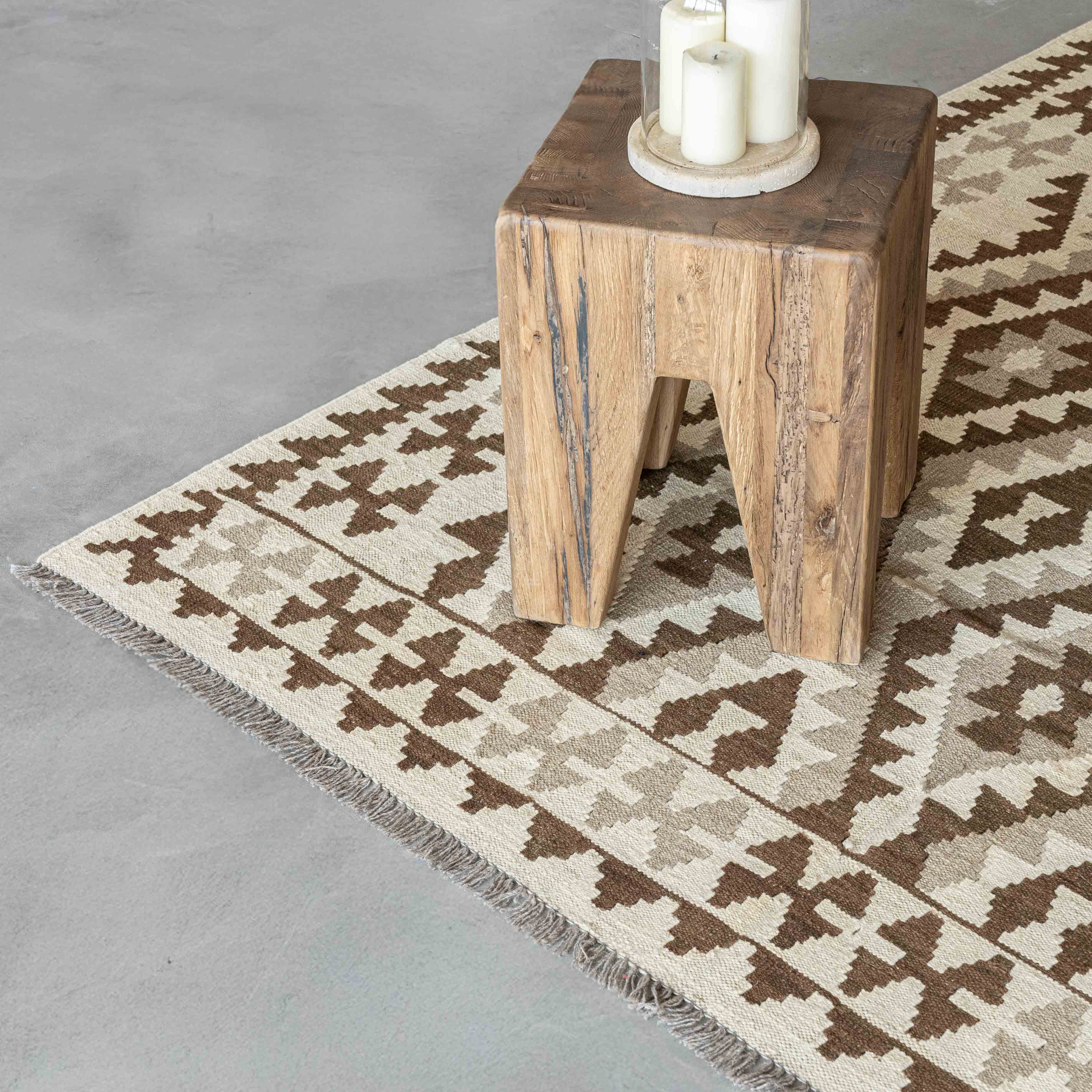 Agadir Handcrafted Classic Vintage Wool Kilim Beige Rug