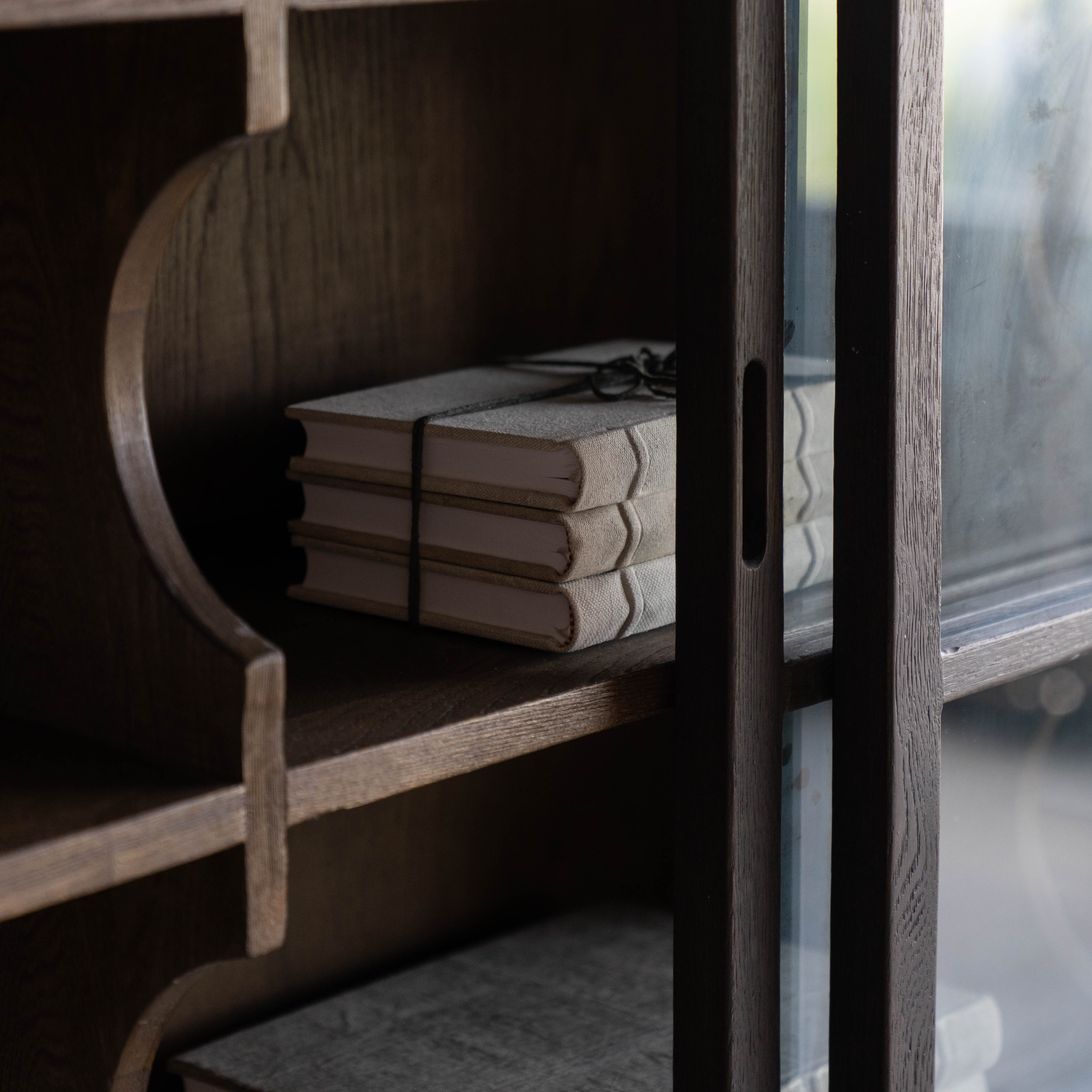 Nova Glass Cabinet & Shelving Unit With LED lights