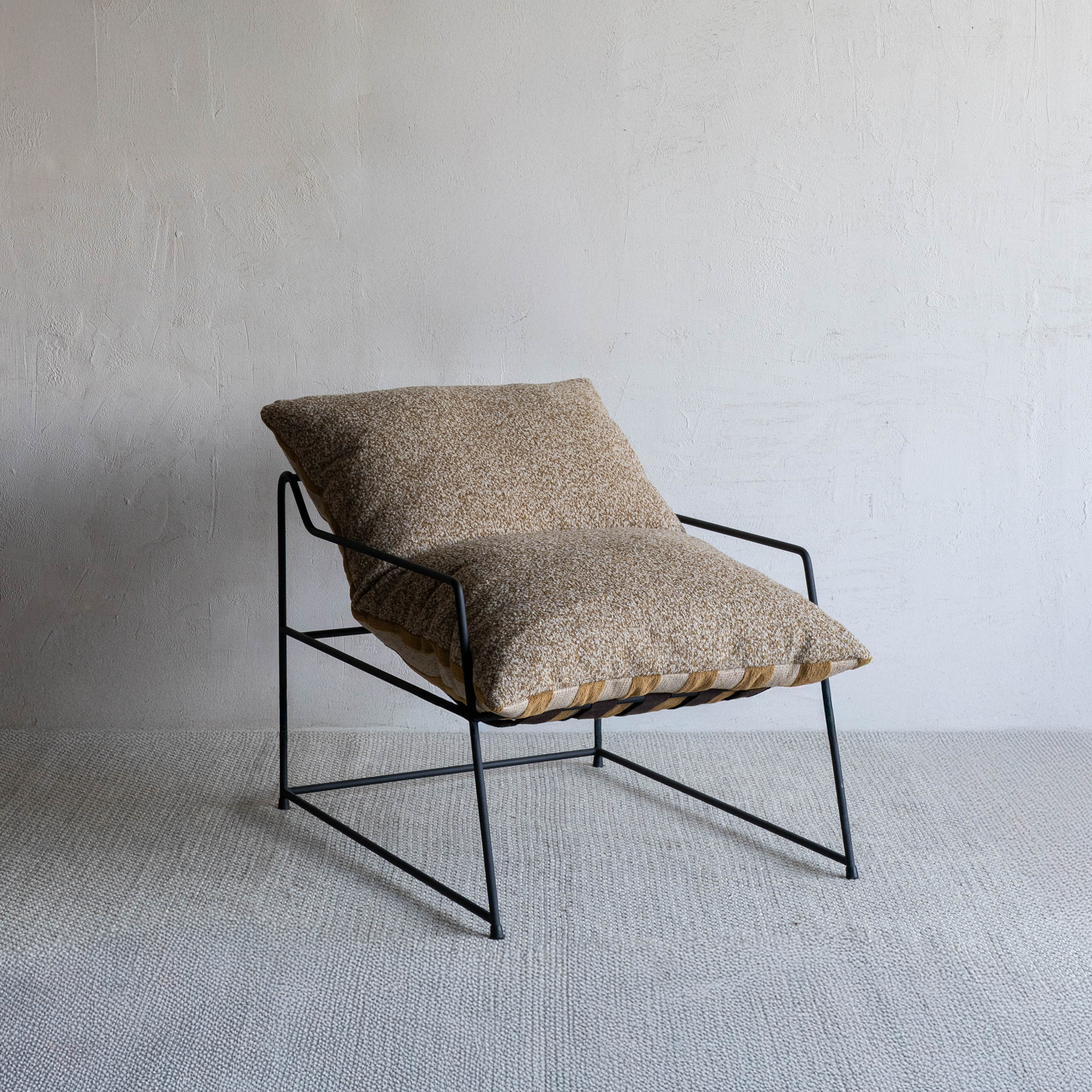 Novato Comfortable Relax Lounge Chair - Mustard