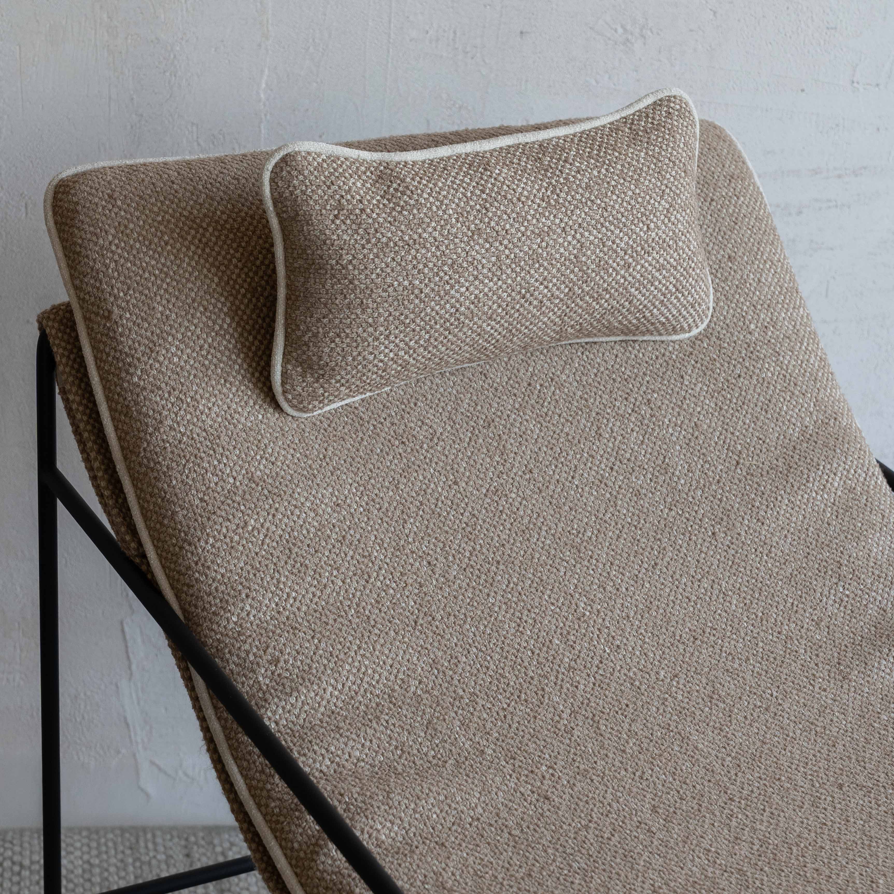 Axis Sling Sun Relax Lounge Chair - BEIGE