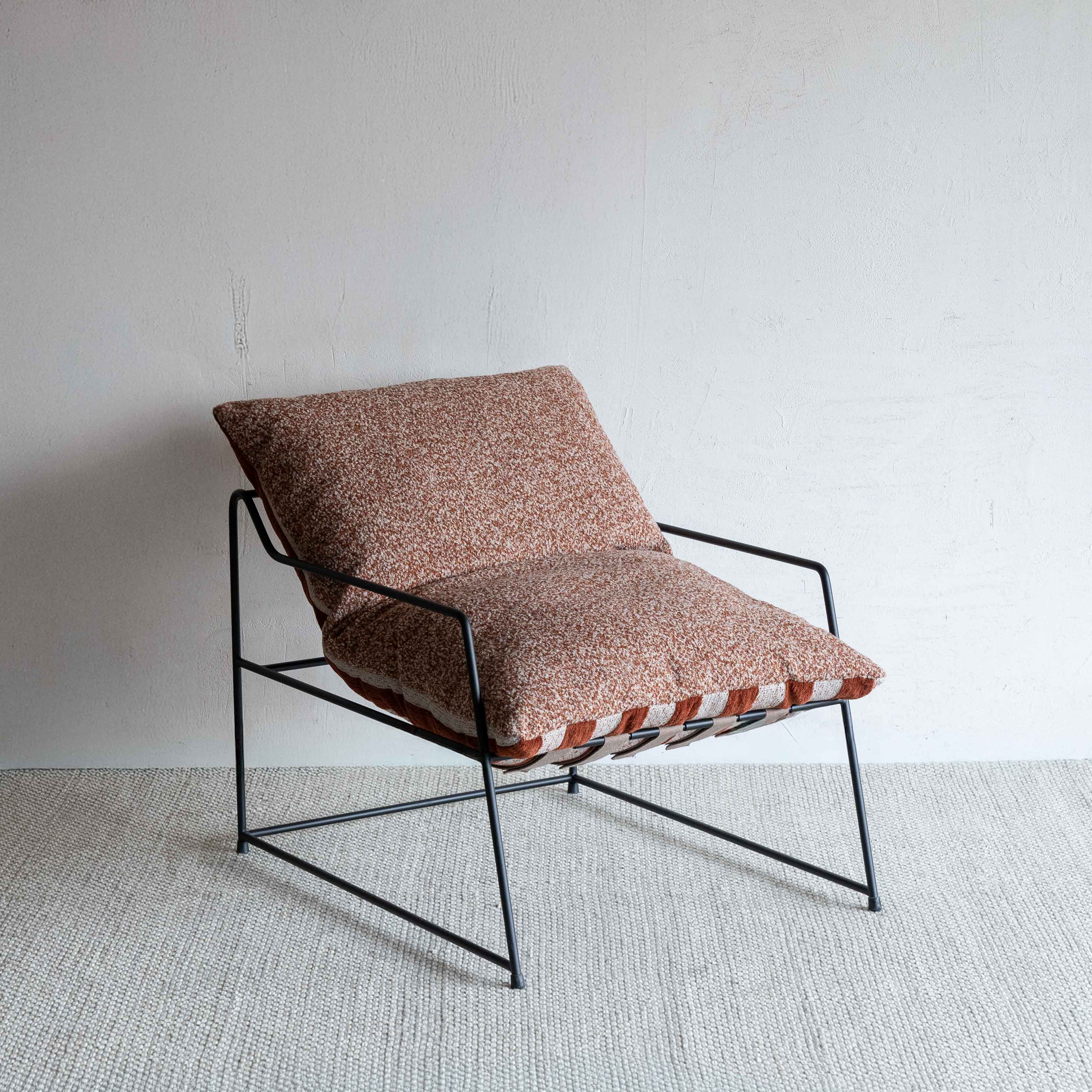 Novato Comfortable Relax Lounge Chair - Brown Strip